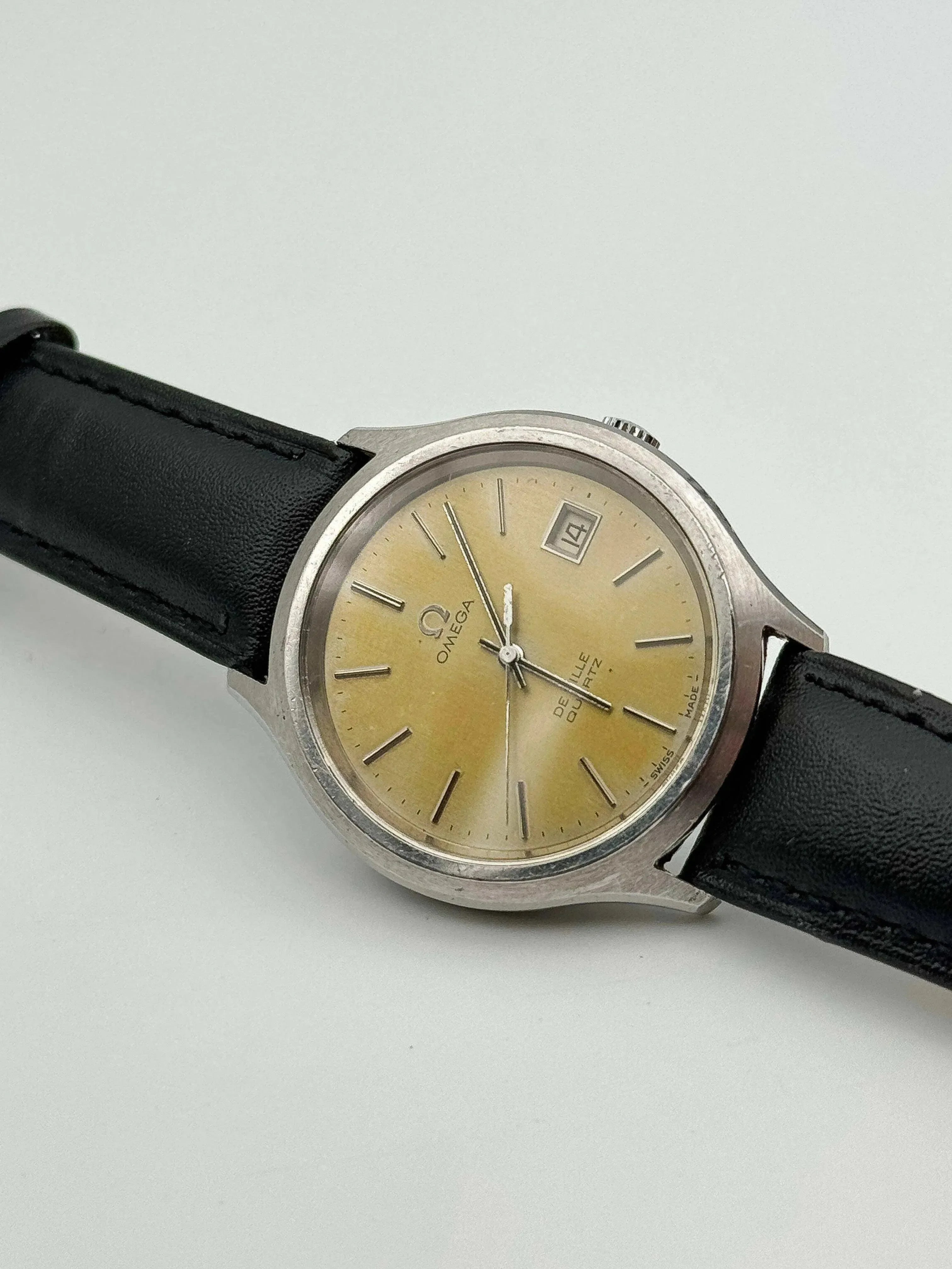 Omega - De Ville Yellow Patine - 1978 - Atelier Victor - Vintage Shop
