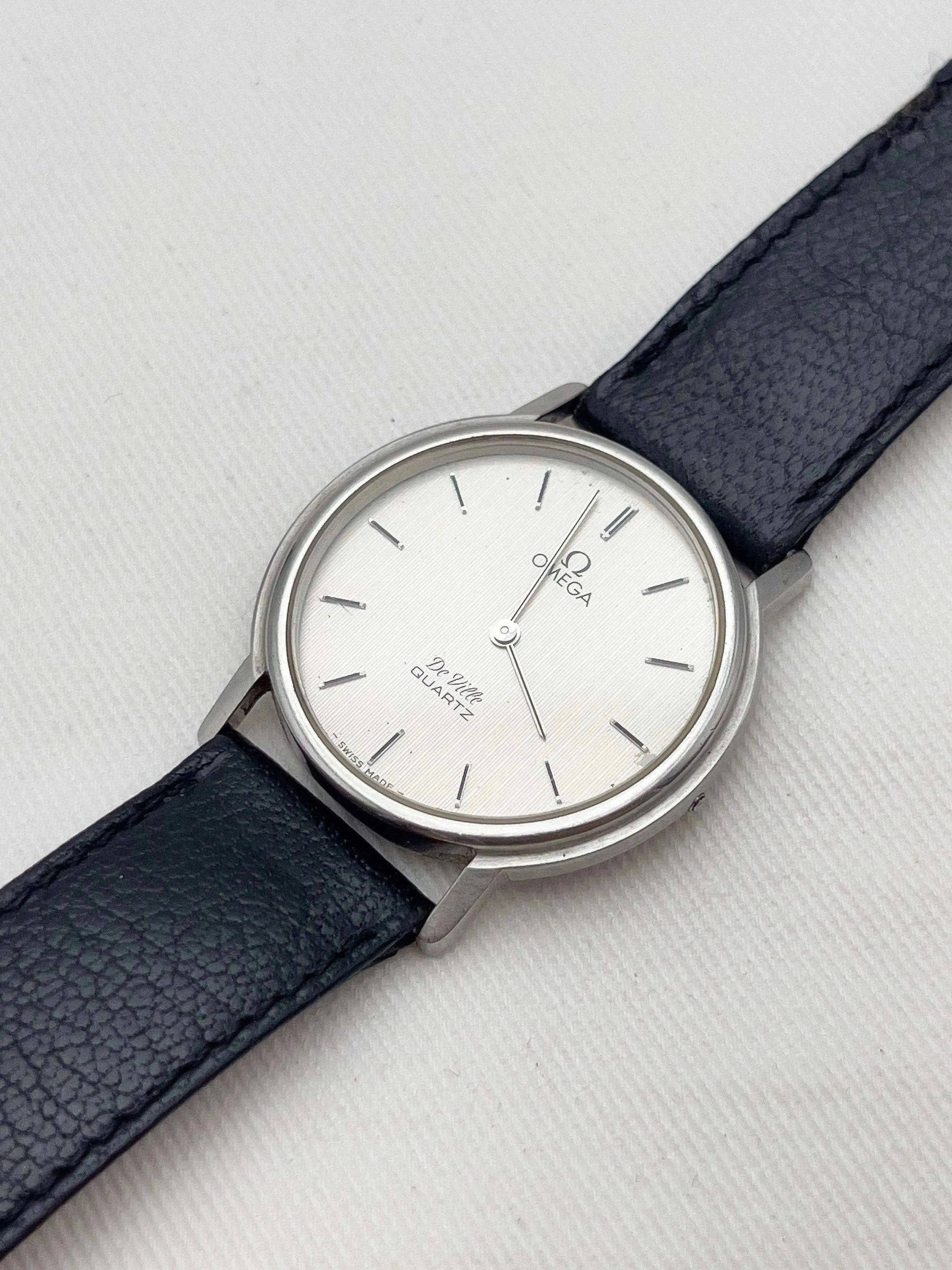 Omega - Dress Circle - 1980 - Atelier Victor Paris - Vintage Watch Shop Dubai