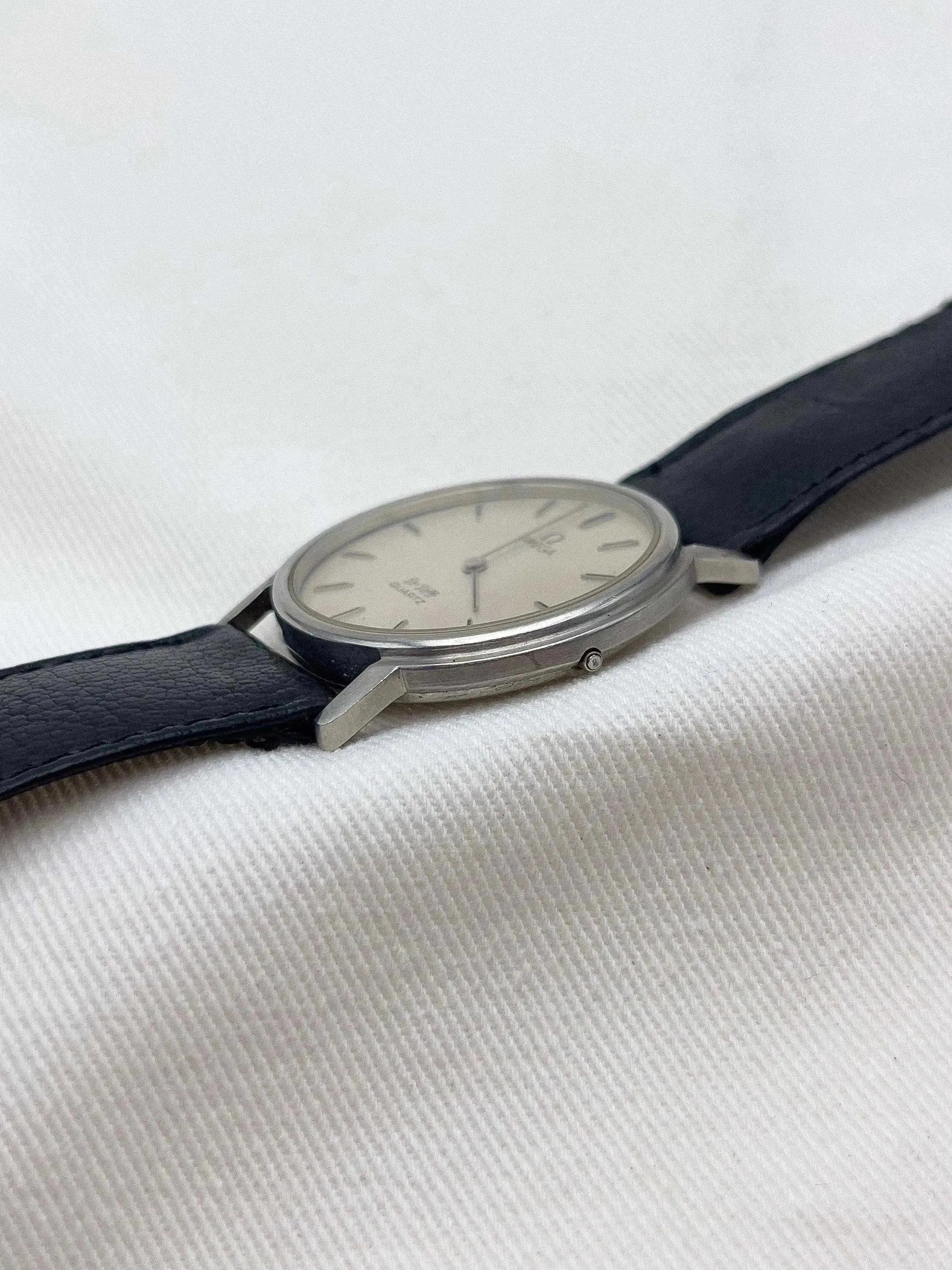 Omega - Dress Circle - 1980 - Atelier Victor Paris - Vintage Watch Shop Dubai