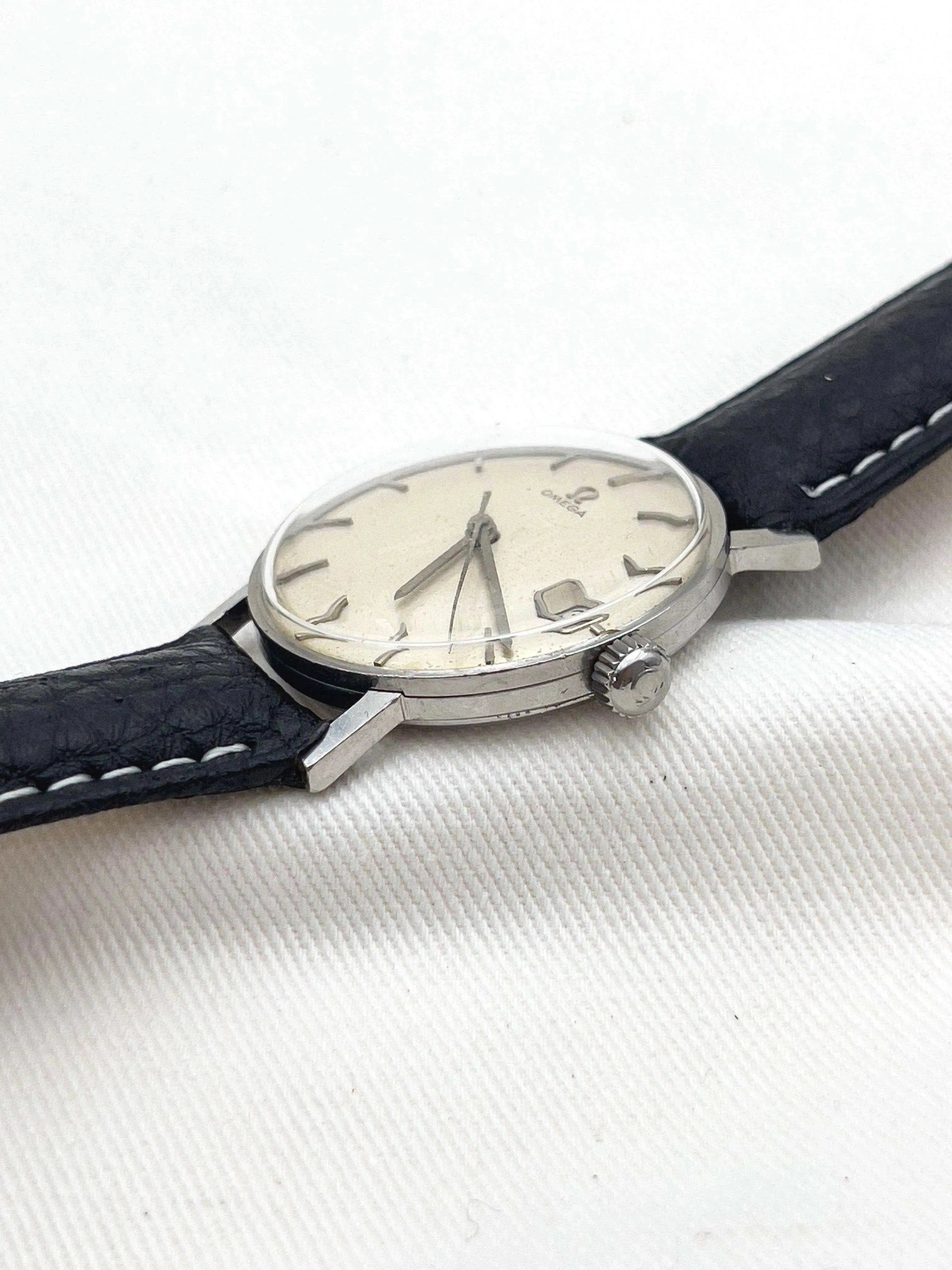 Omega - Dress Watch Manuel - 1964 - Atelier Victor Paris - Vintage Watch Shop Dubai