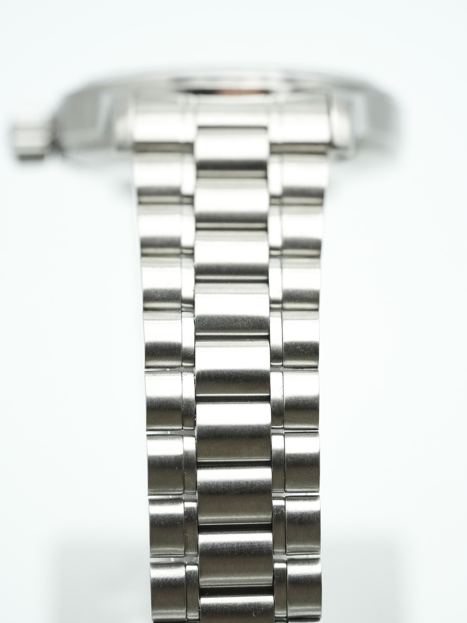 Omega - Dynamic III 166.0310 Fond Noir Index Patinés - 1990s - Atelier Victor - Vintage Shop