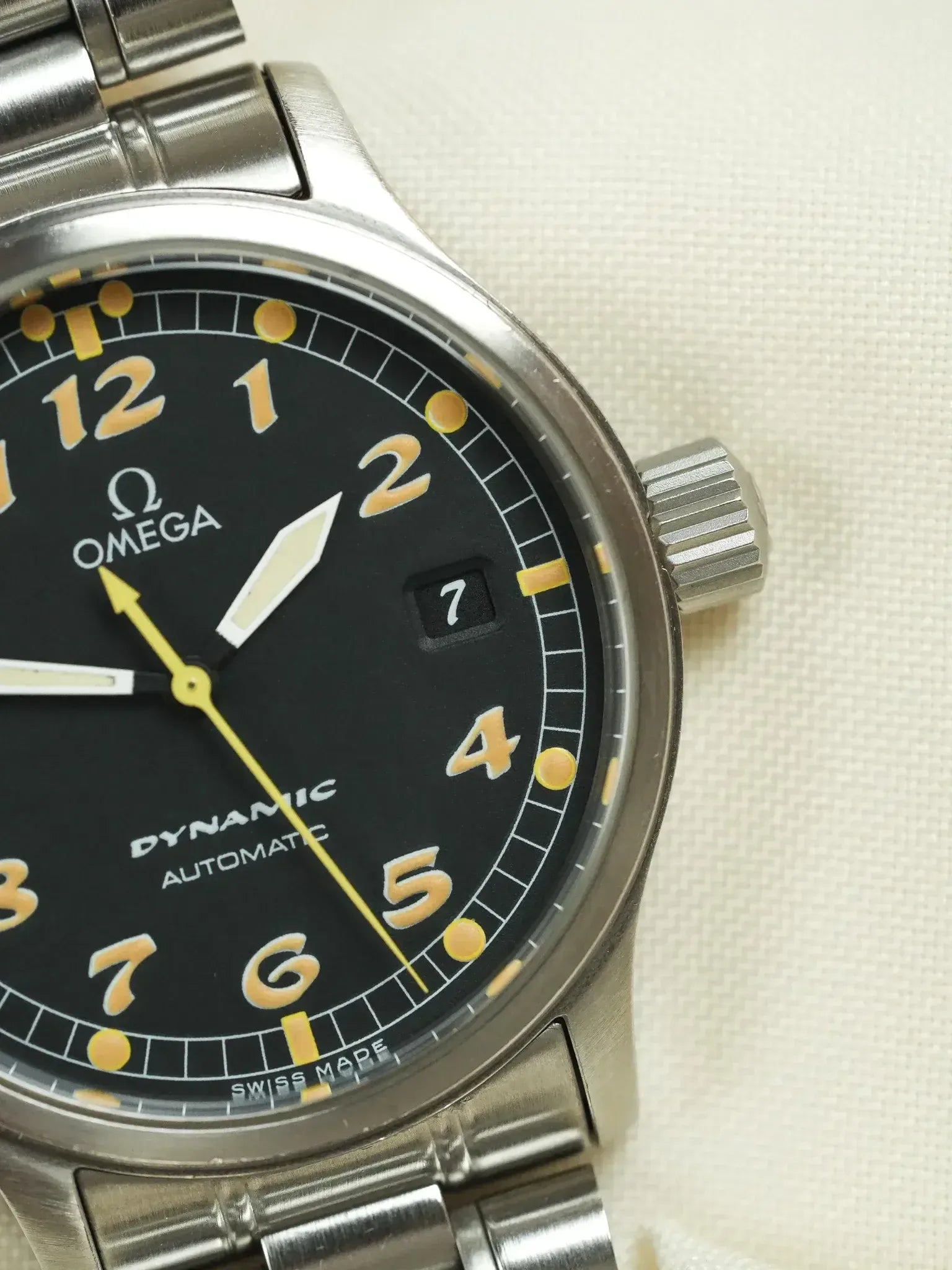 Omega - Dynamic III 166.0310 Fond Noir Index Patinés Orange - 2000s - Atelier Victor