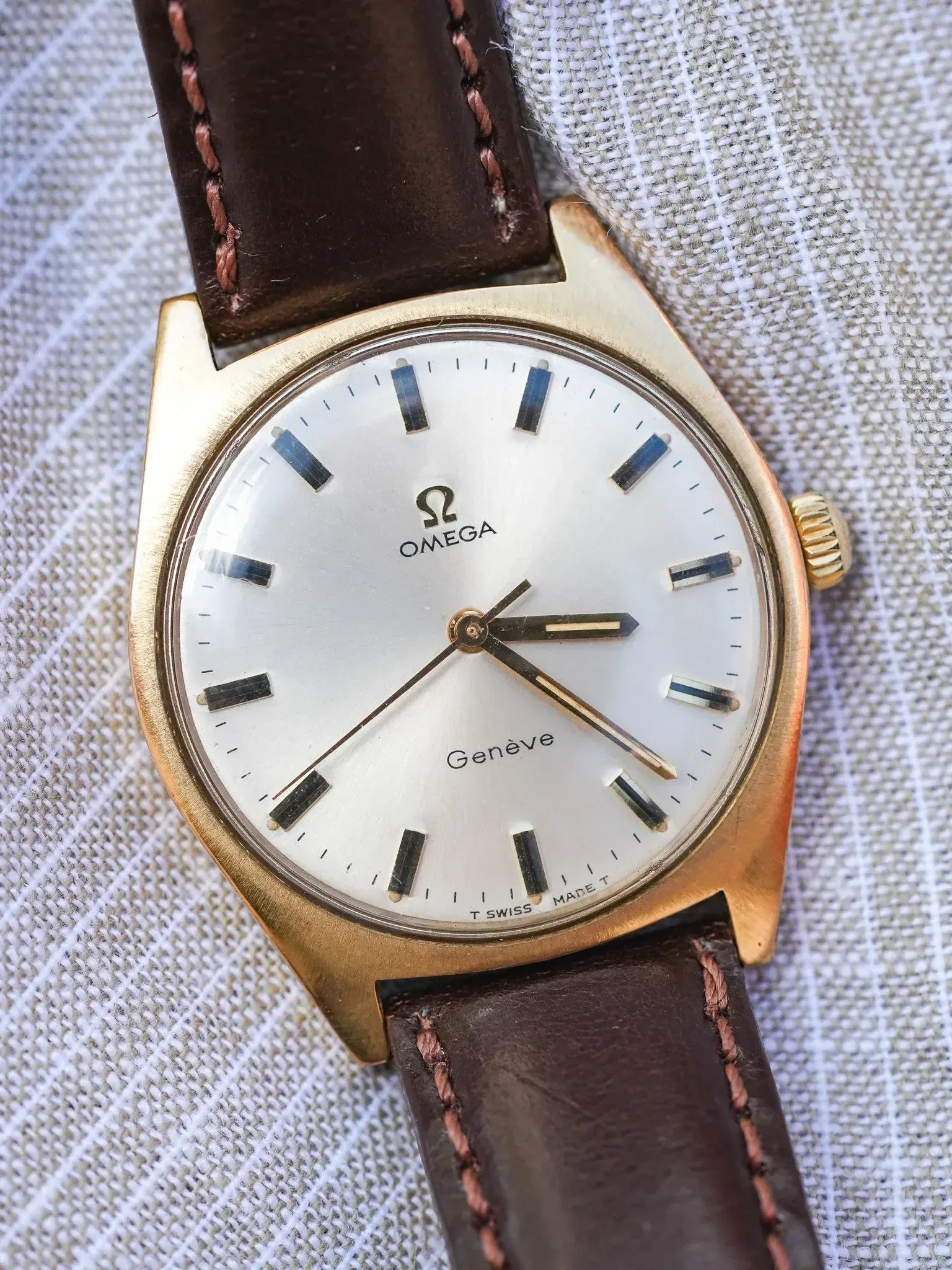 Omega - Genève 135.041 Tonneau Plaqué Or Champagne - 1969 - Atelier Victor