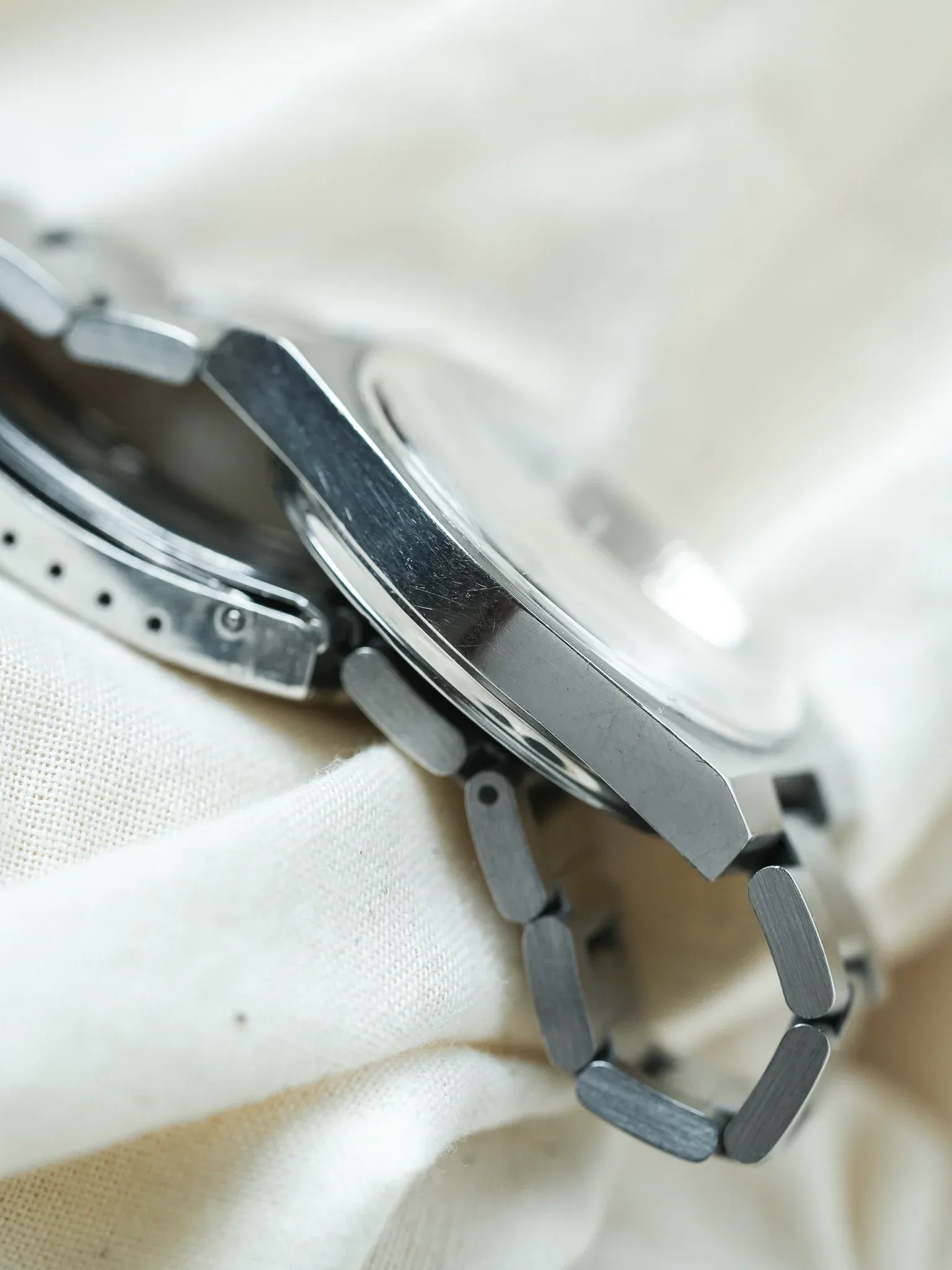 Omega - Genève 166.0099 Acier Anthracite Patine - 1973 - Atelier Victor - Vintage Shop