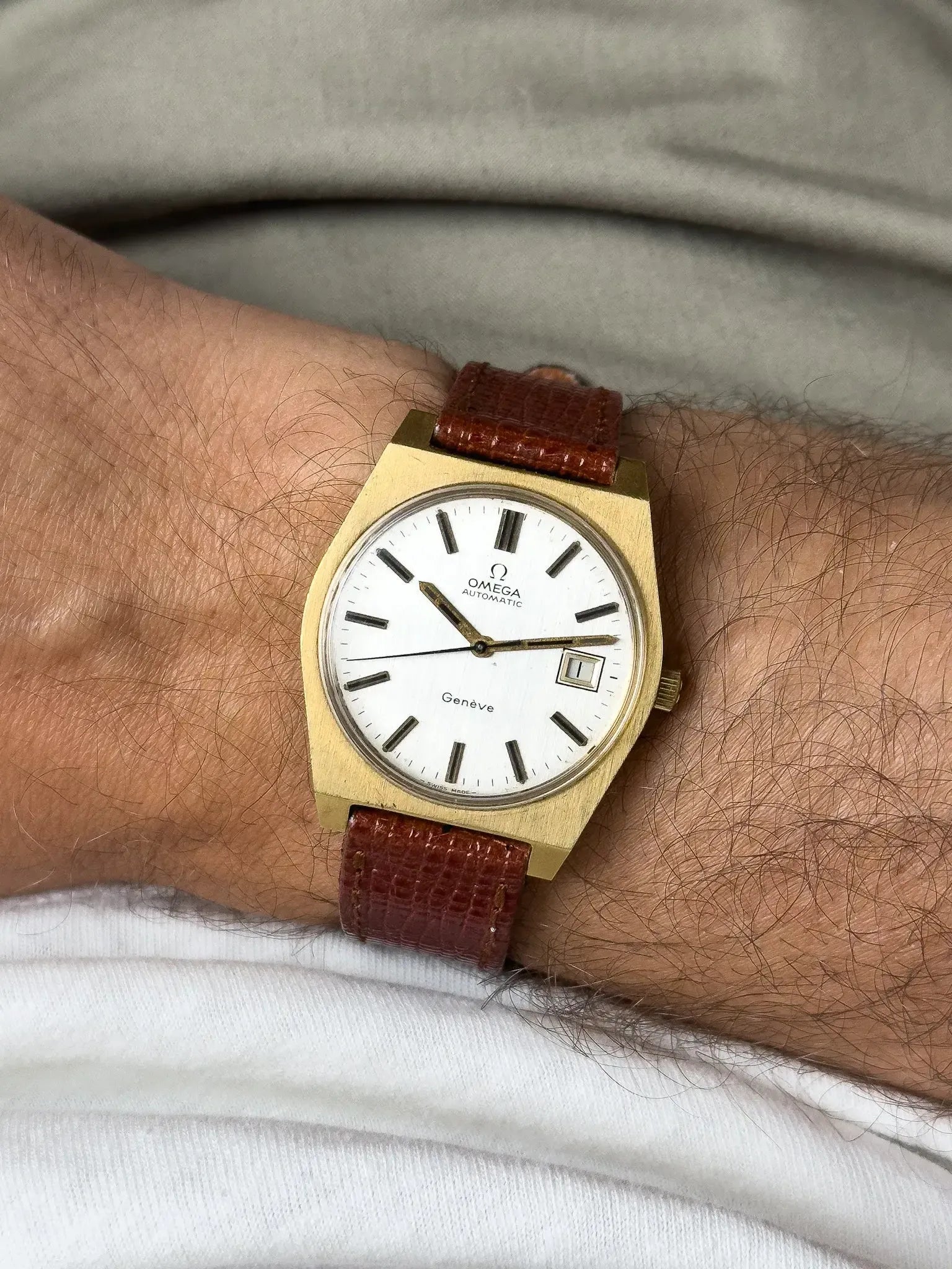 Omega - Genève 166.0118 Tonneau XL Plaqué or - 1972 - Atelier Victor