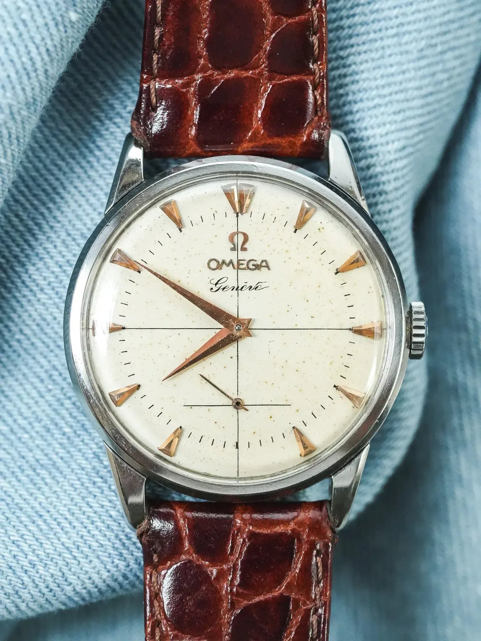 Omega - Genève 2748-3 Acier Patine Ivoire - 1954 - Atelier Victor