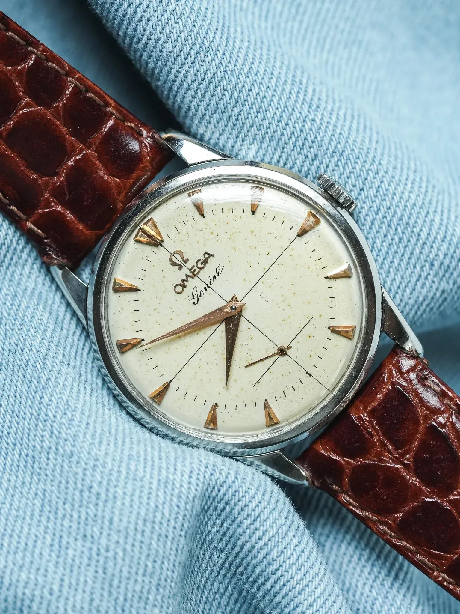 Omega - Genève 2748-3 Acier Patine Ivoire - 1954 - Atelier Victor