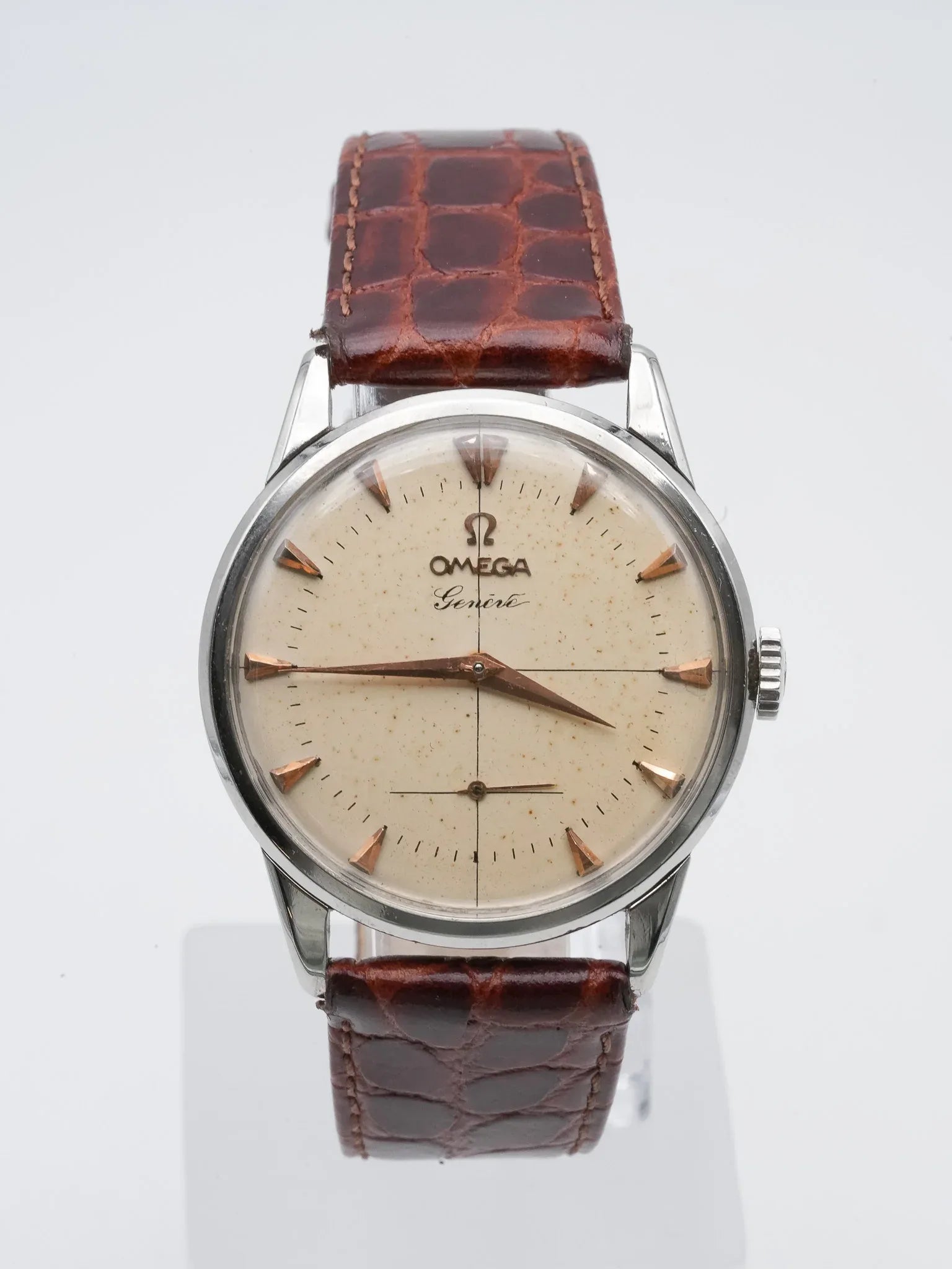 Omega - Genève 2748-3 Acier Patine Ivoire - 1954 - Atelier Victor - Vintage Watch Shop