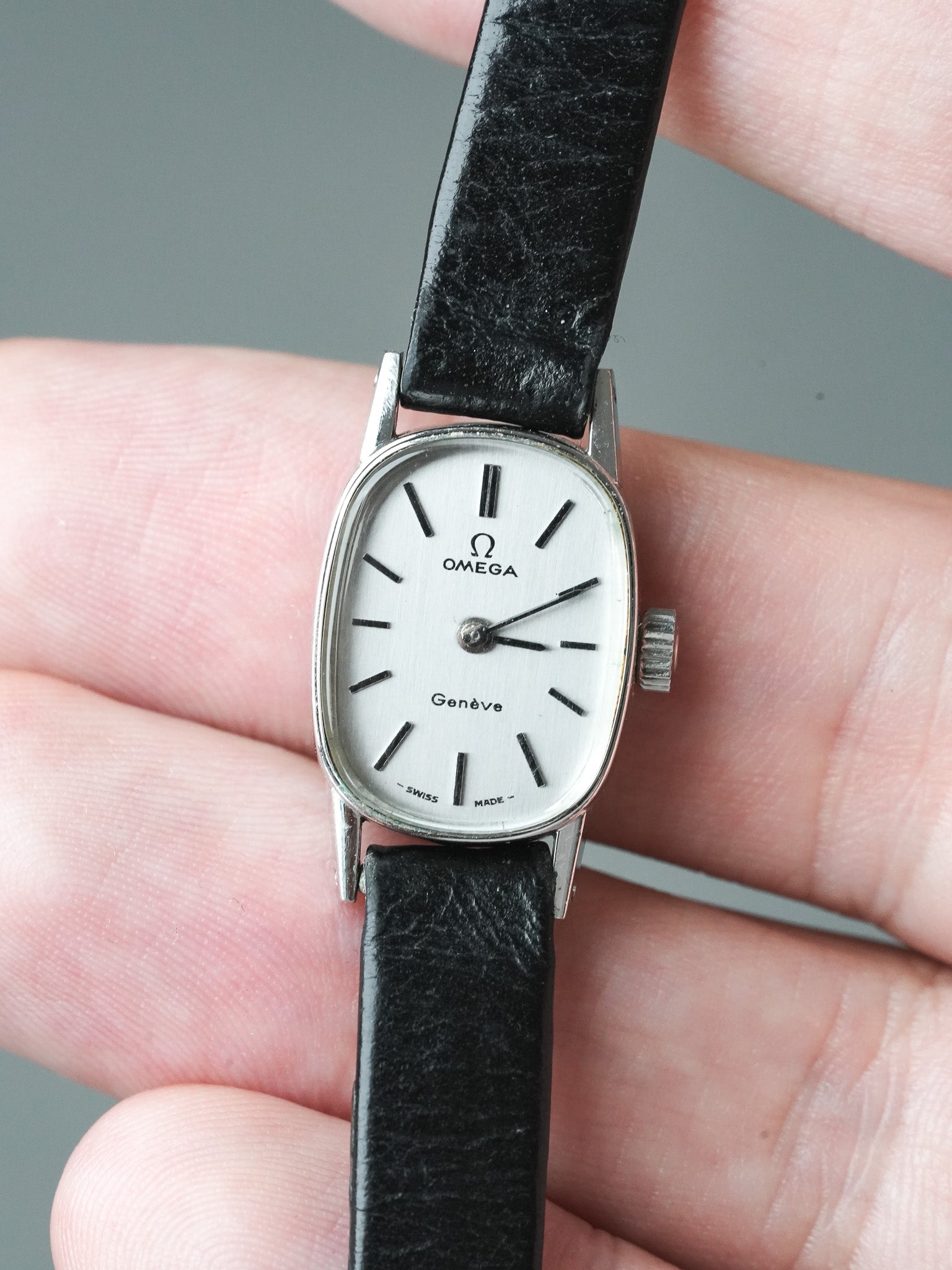 Omega - Genève. 511.454 迷你椭圆形原装钢表盘手链 - 1973
