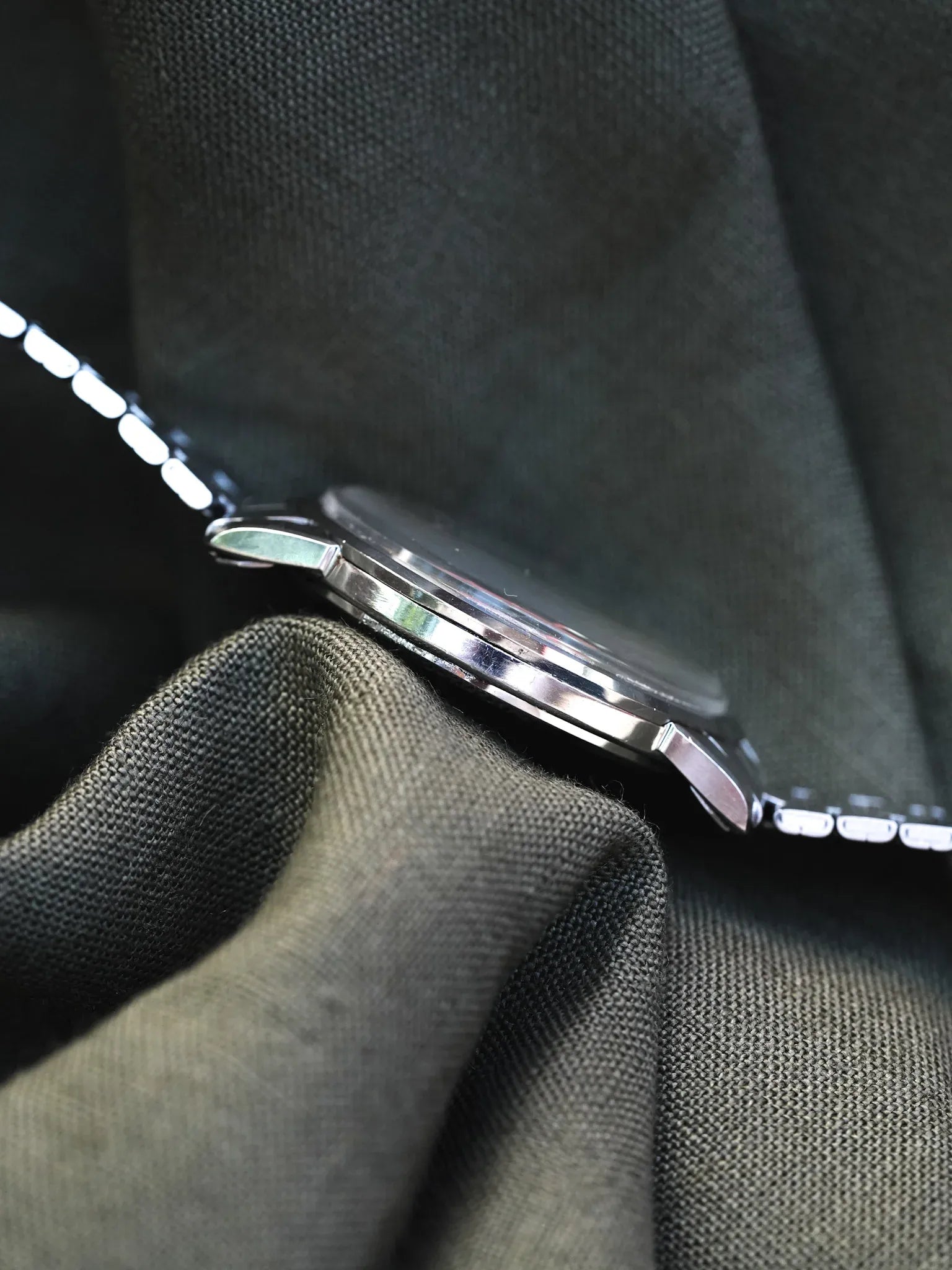 Omega - Geneve Cadran lin champagne - 1964 - Atelier Victor