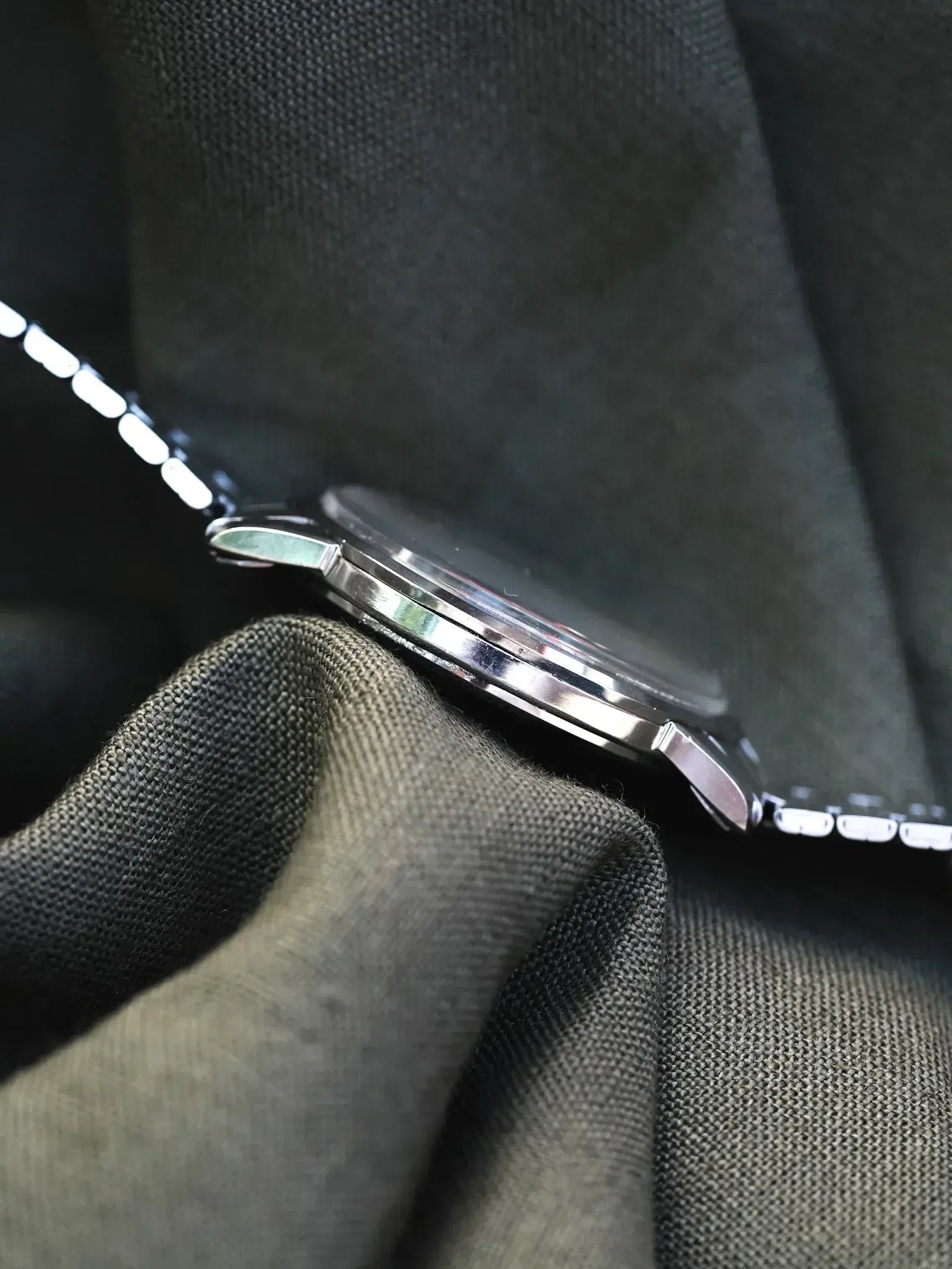 Omega - Geneve Cadran lin champagne - 1964 - Atelier Victor