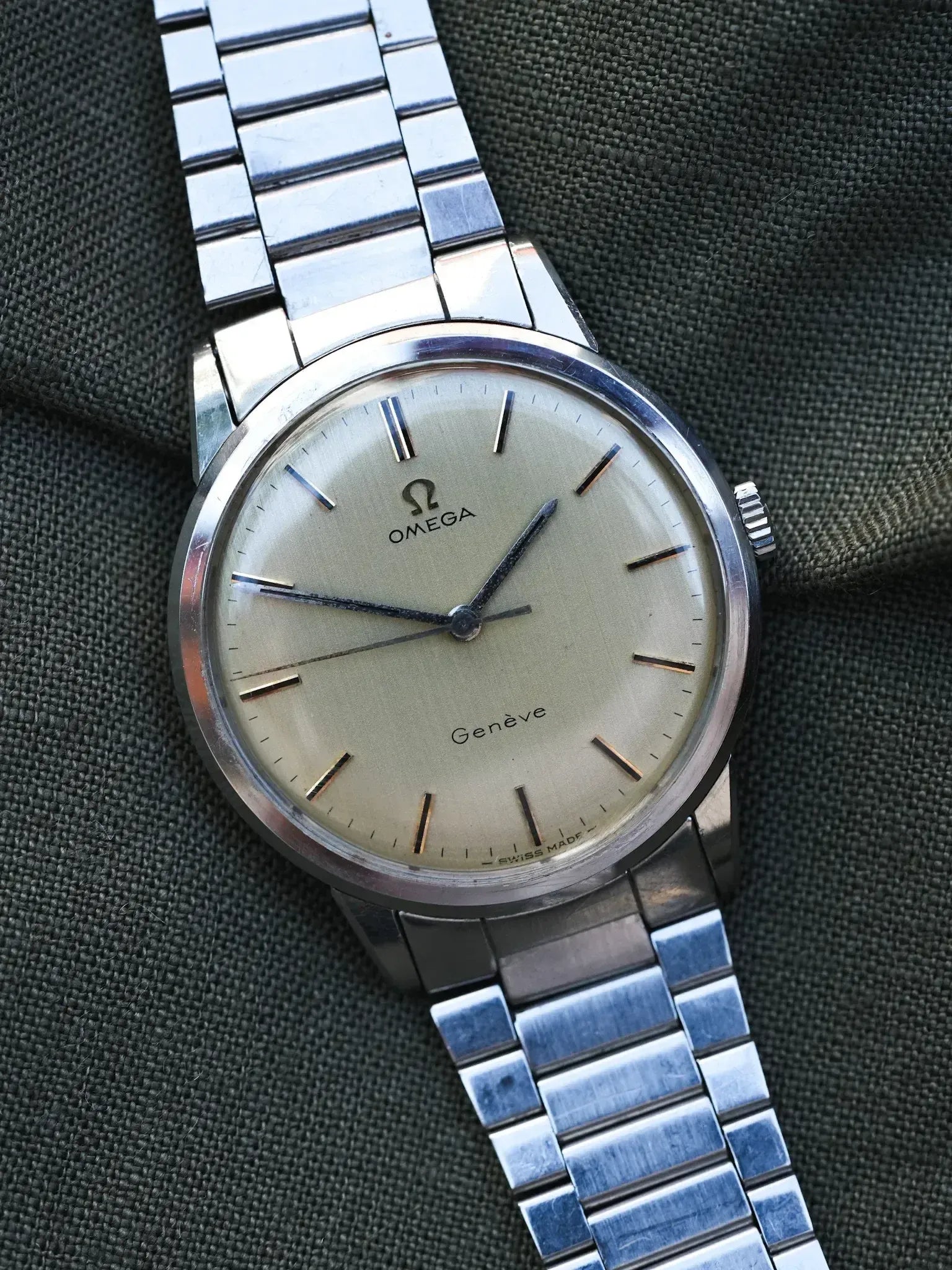 Omega - Geneve Cadran lin champagne - 1964 - Atelier Victor