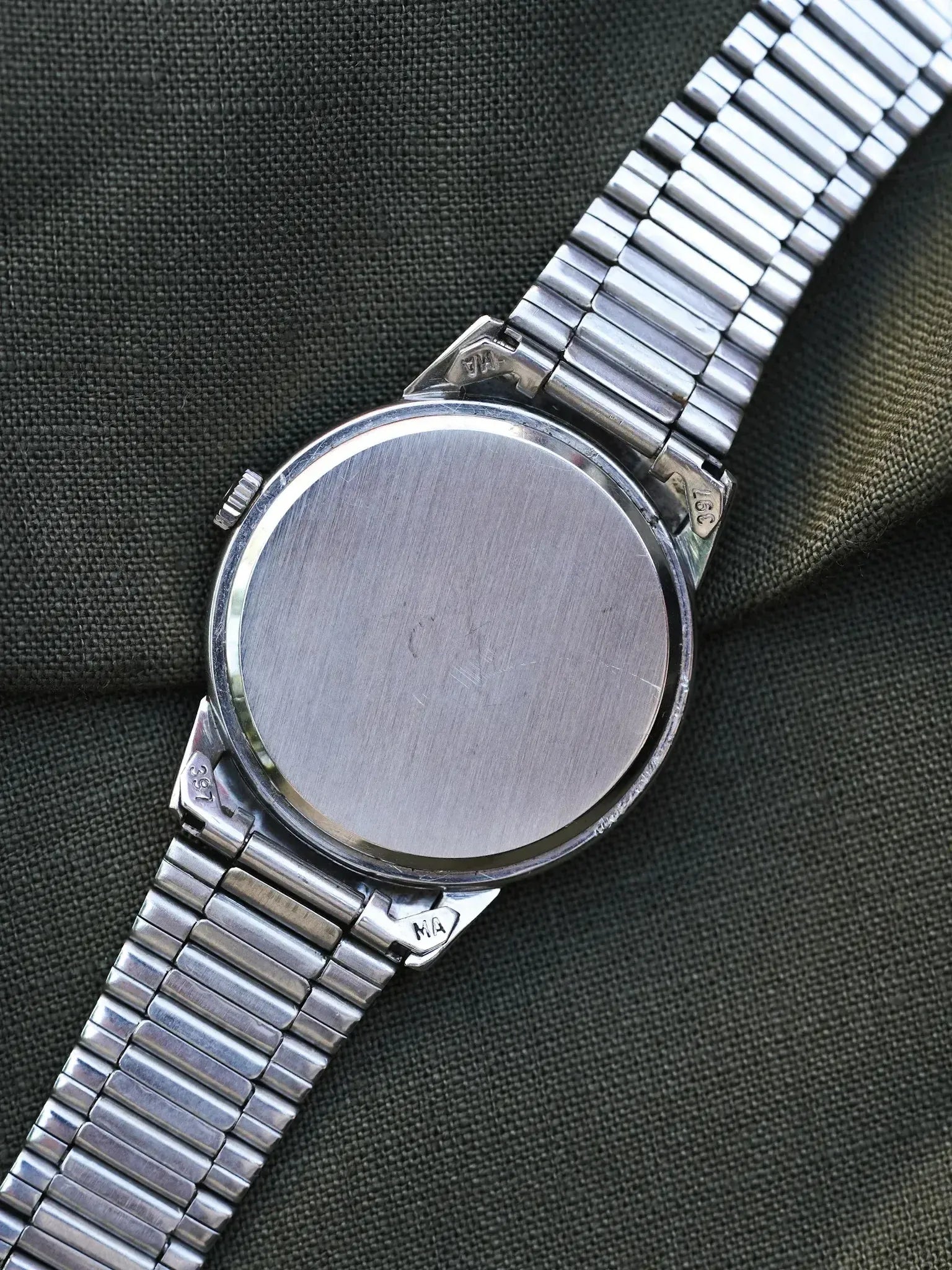 Omega - Geneve Cadran lin champagne - 1964 - Atelier Victor