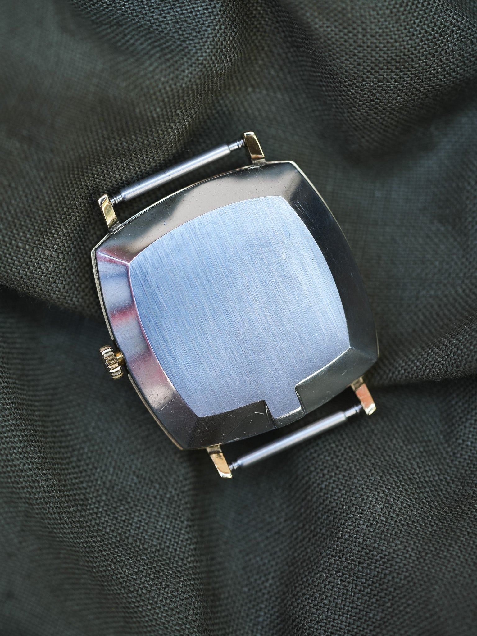 Omega - Genève Carré Plaqué or - 1973 - Atelier Victor - Vintage Shop