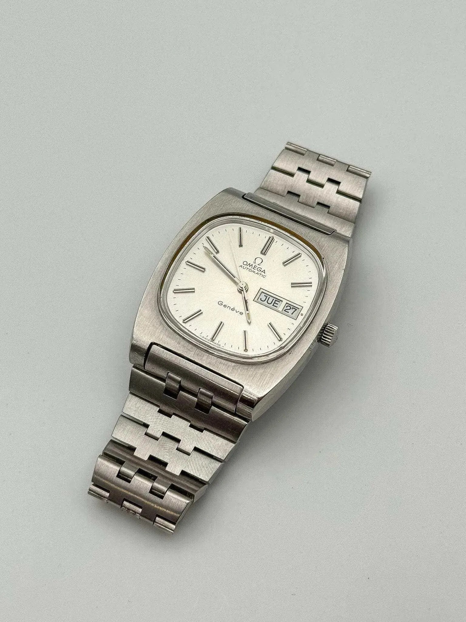 Omega - Genève Daydate XL Full Steel - 1974 - Atelier Victor Paris - Vintage Watch Shop Dubai