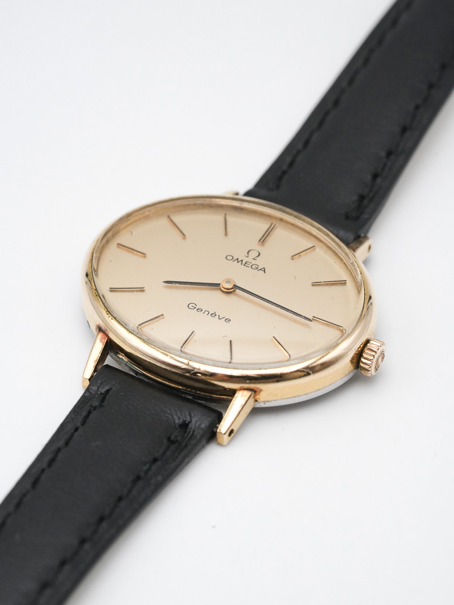 Omega - Genève Ellipse Horizontale Plaqué or - 1970s - Atelier Victor - Vintage Shop