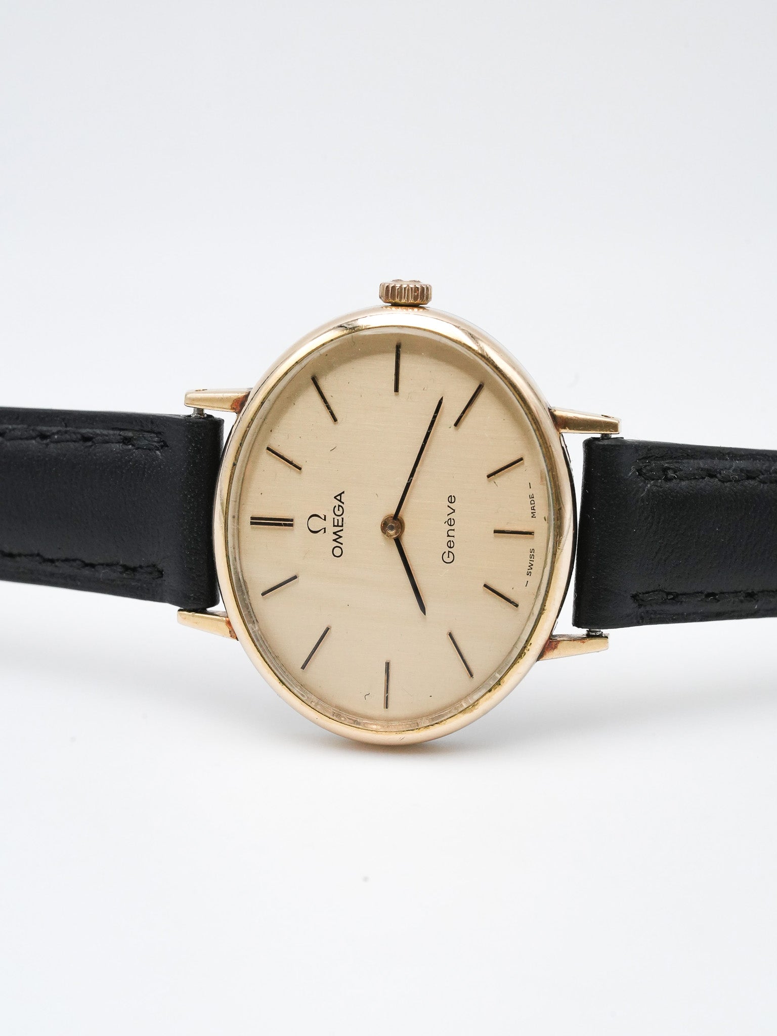 Omega - Genève Ellipse Horizontale Plaqué or - 1970s - Atelier Victor - Vintage Shop