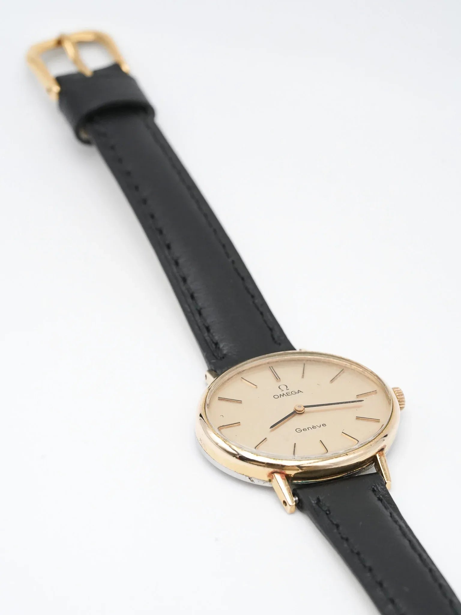 Omega - Genève Ellipse Horizontale Plaqué or - 1970s - Atelier Victor - Vintage Shop