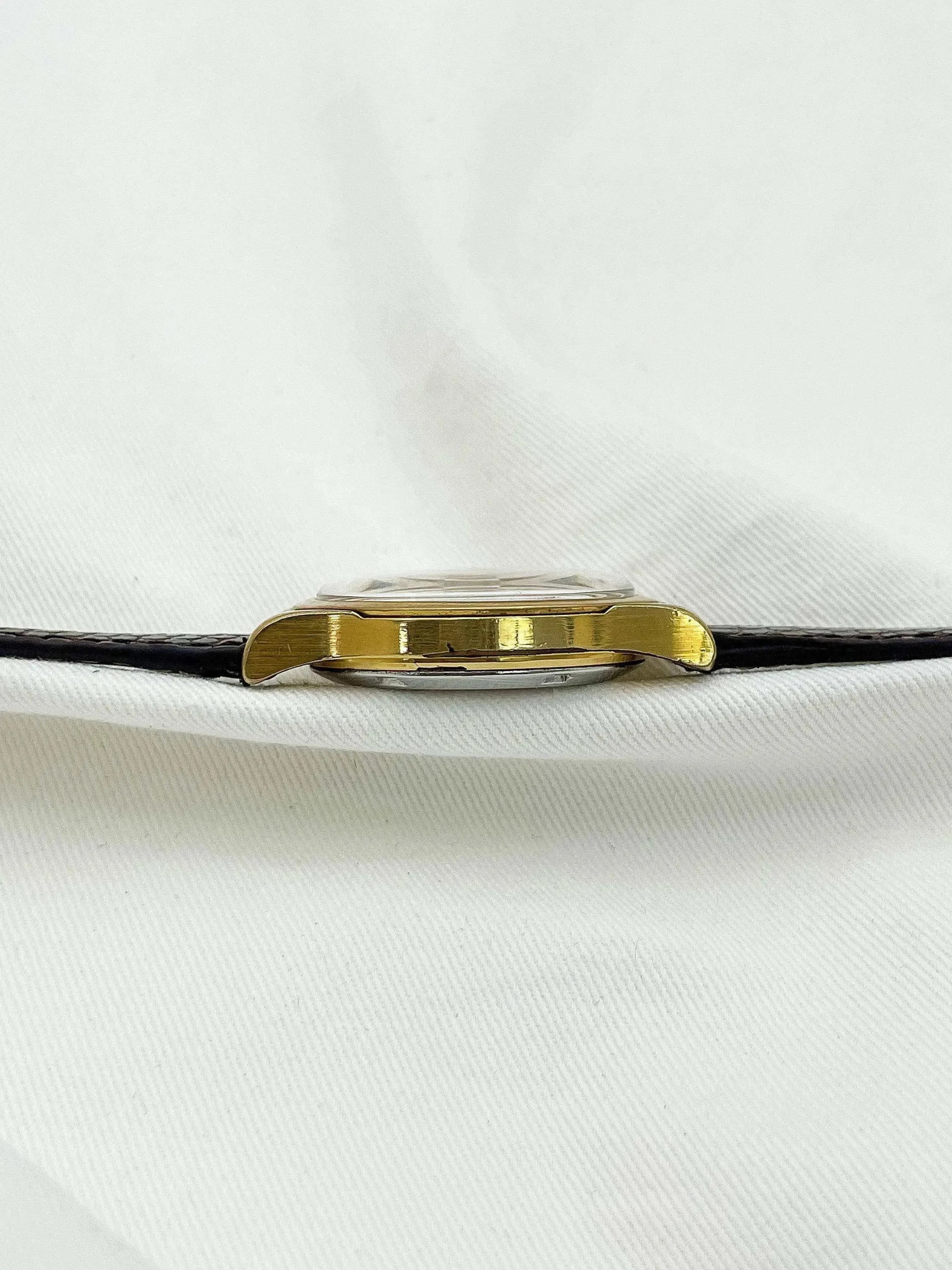 Omega - Genève Gold 36mm - 1974 - Atelier Victor - Vintage Shop
