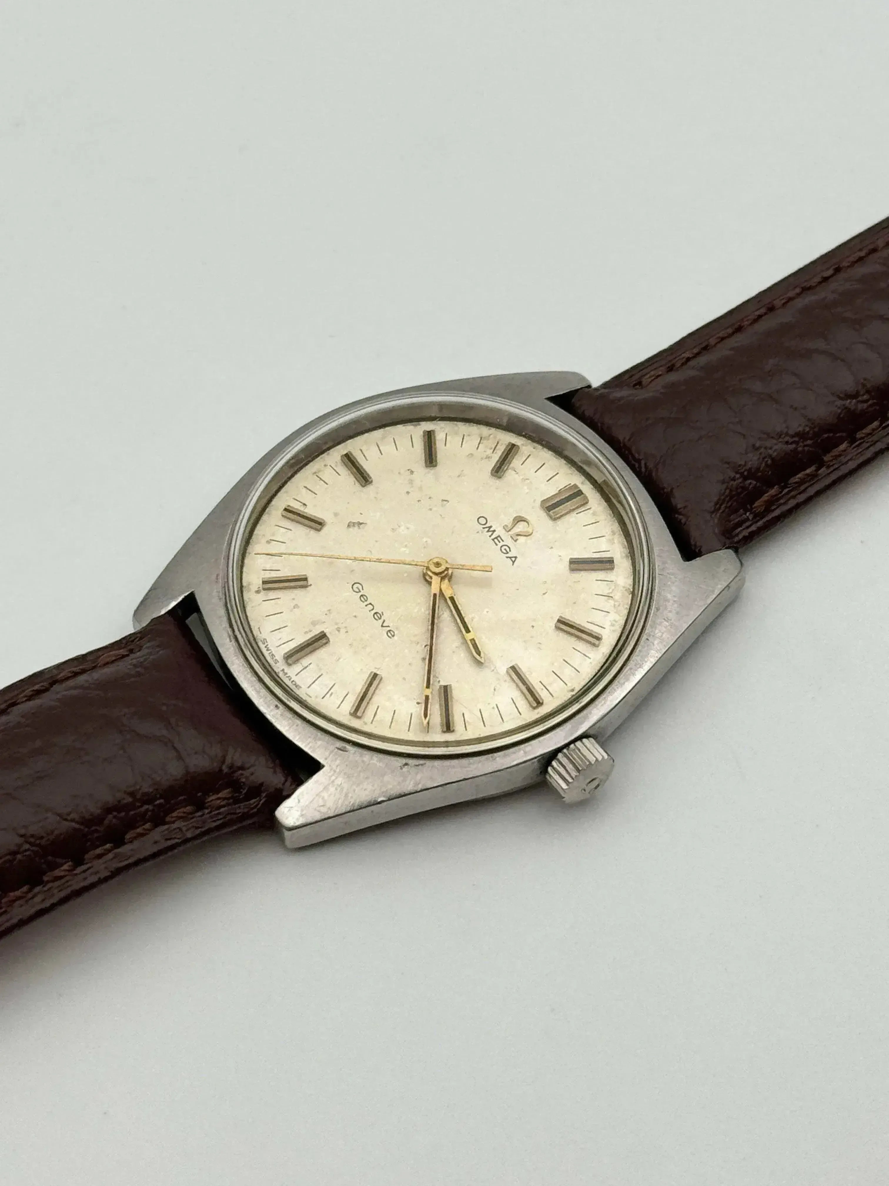 Omega - Genève Patine Index Champagne - 1969 - Atelier Victor