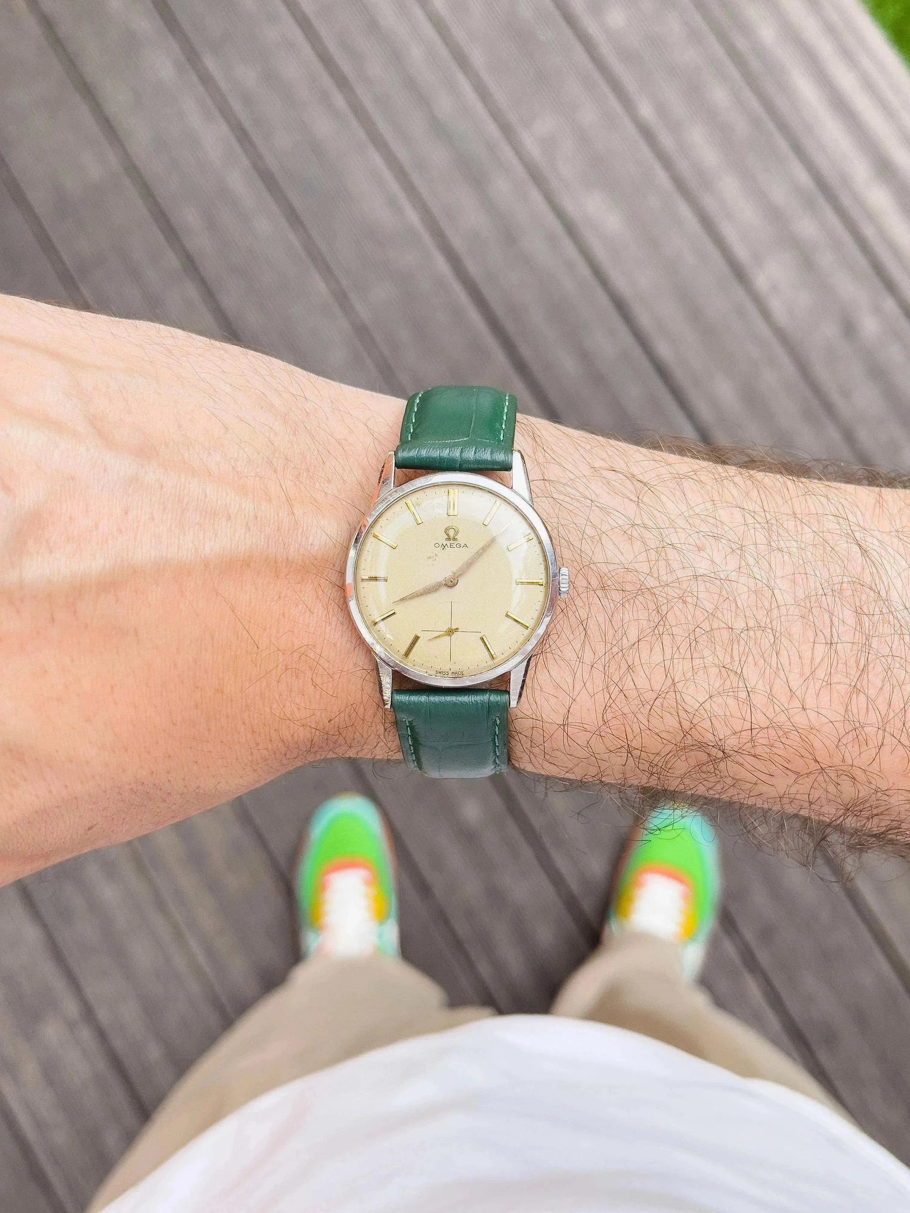 Omega - Honeycomb Dial - 1960 - Atelier Victor Paris - Vintage Watch Shop Dubai
