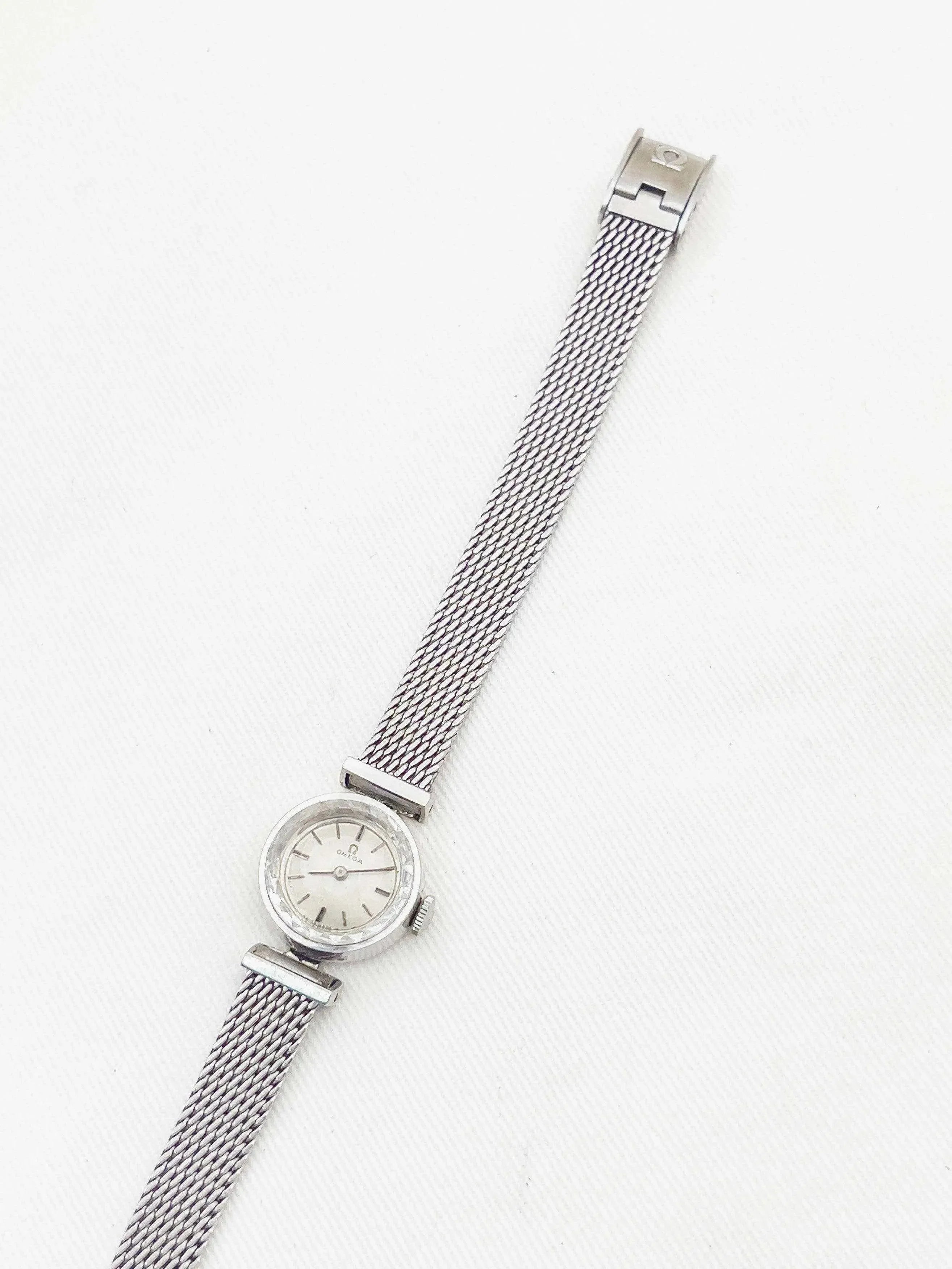 Omega - Lady Cut Glass - 1961 - Atelier Victor - Vintage Shop