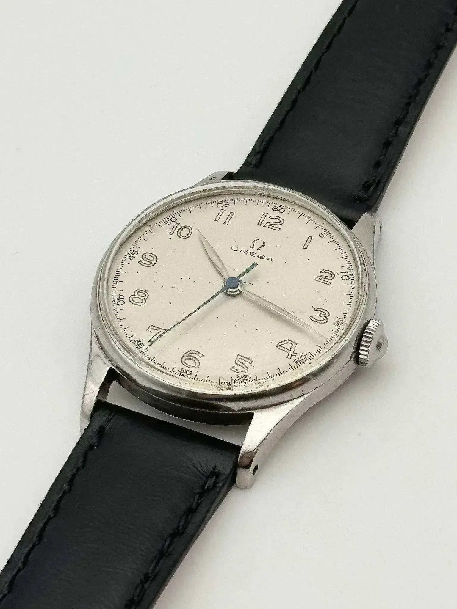 Omega - Militaire WW2 - 1944 - Atelier Victor