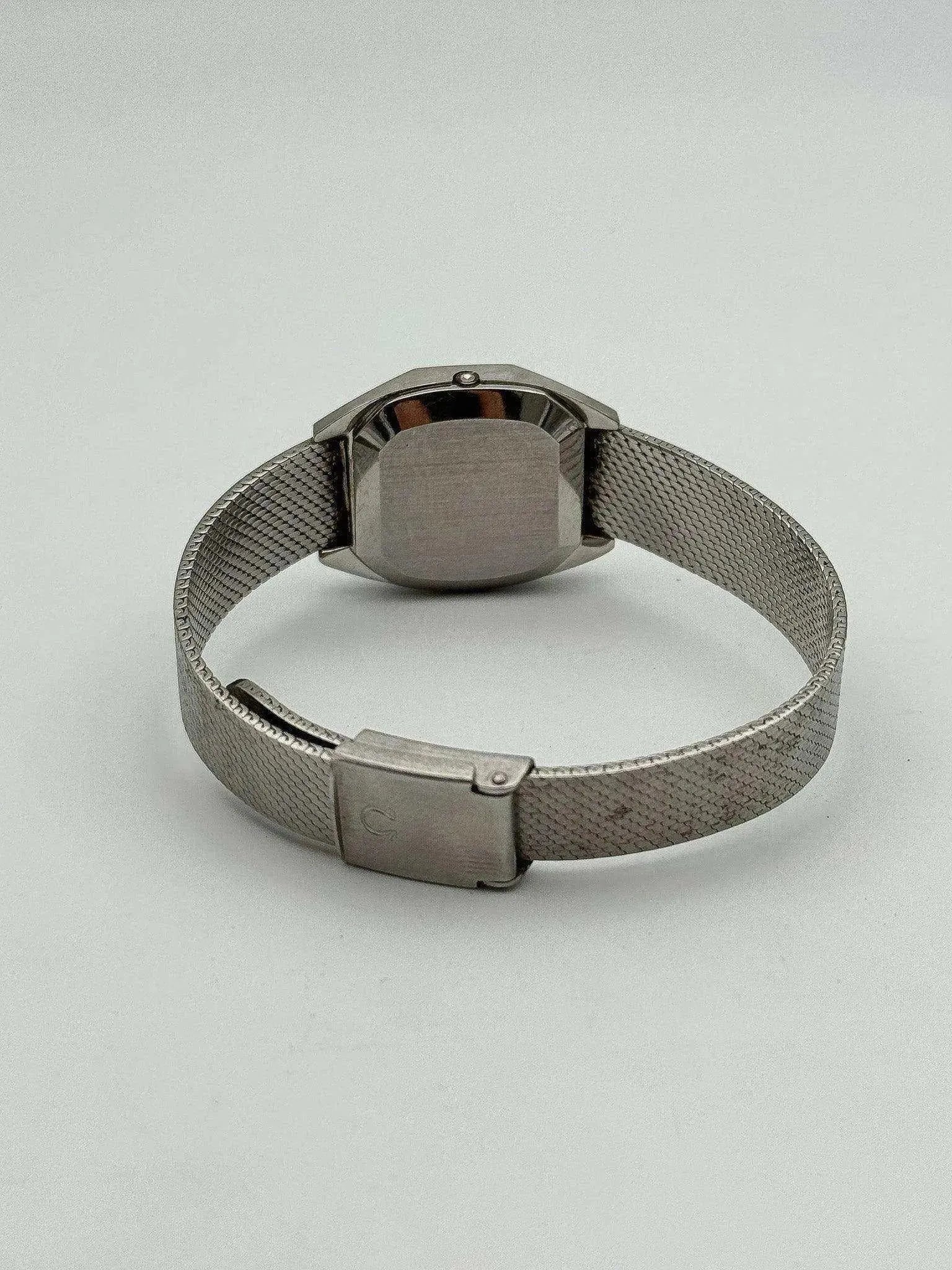 Omega - MIni Constellation 591.0006 Octogonale Noir Acier - 1976 - Atelier Victor - Vintage Shop