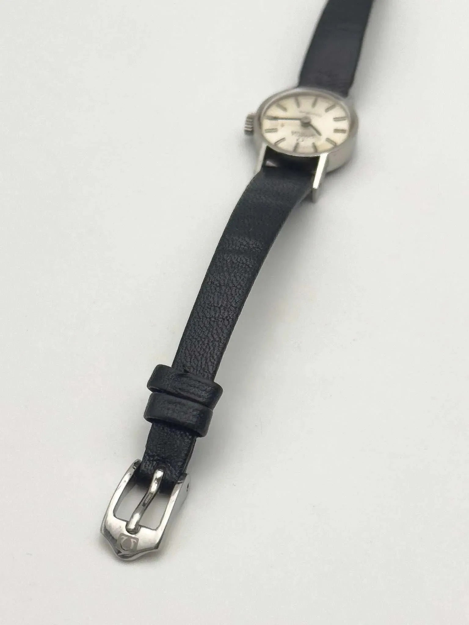 Omega - Mini Genève Lady - 1969 - Atelier Victor Paris - Vintage Watch Shop Dubai