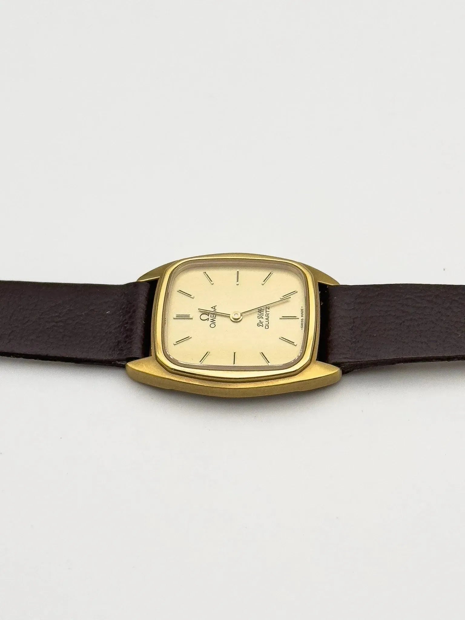 Omega - Mini Tonneau Gold Lady - 1979 - Atelier Victor - Vintage Shop