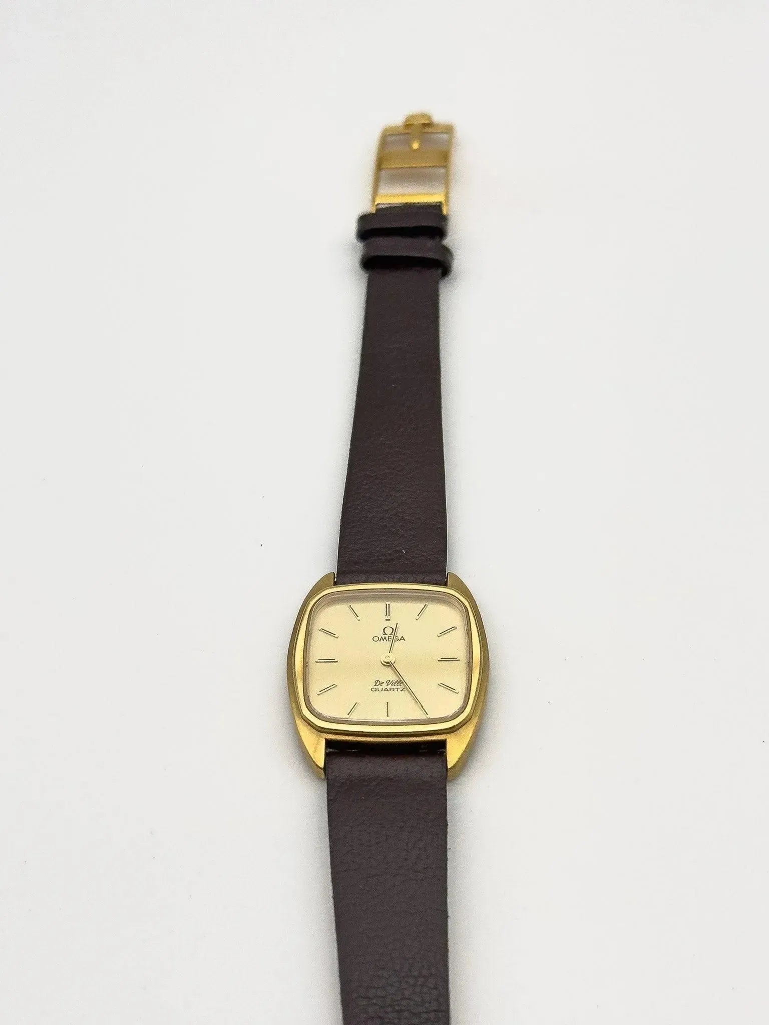 Omega - Mini Tonneau Gold Lady - 1979 - Atelier Victor - Vintage Shop