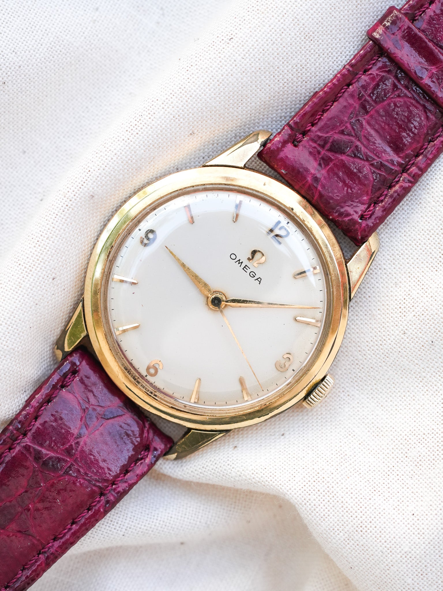 Omega - Plaqué Or 3-6-9-12 Patinée - 1960 - Atelier Victor - Vintage Shop