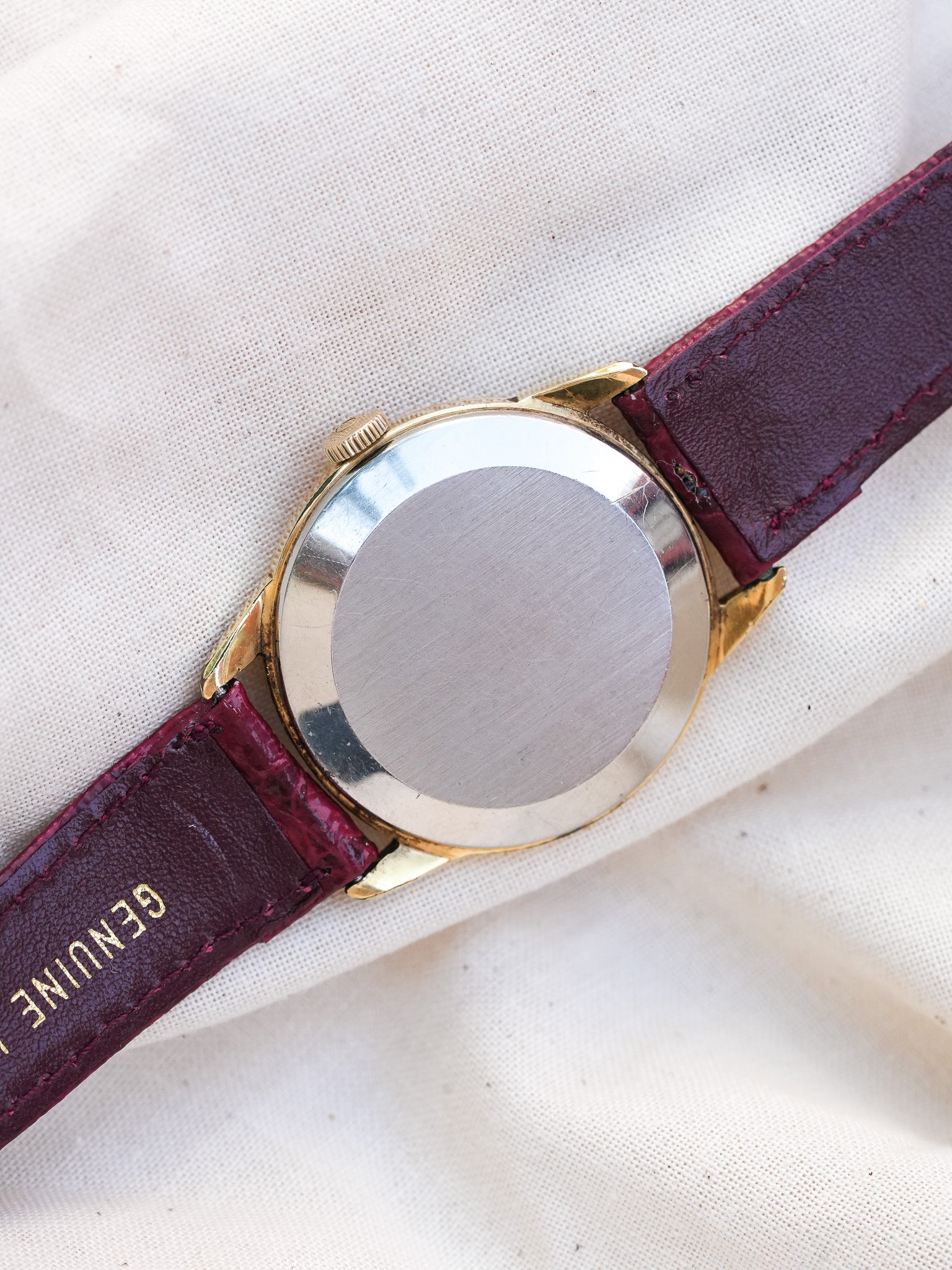 Omega - Plaqué Or 3-6-9-12 Patinée - 1960 - Atelier Victor - Vintage Shop
