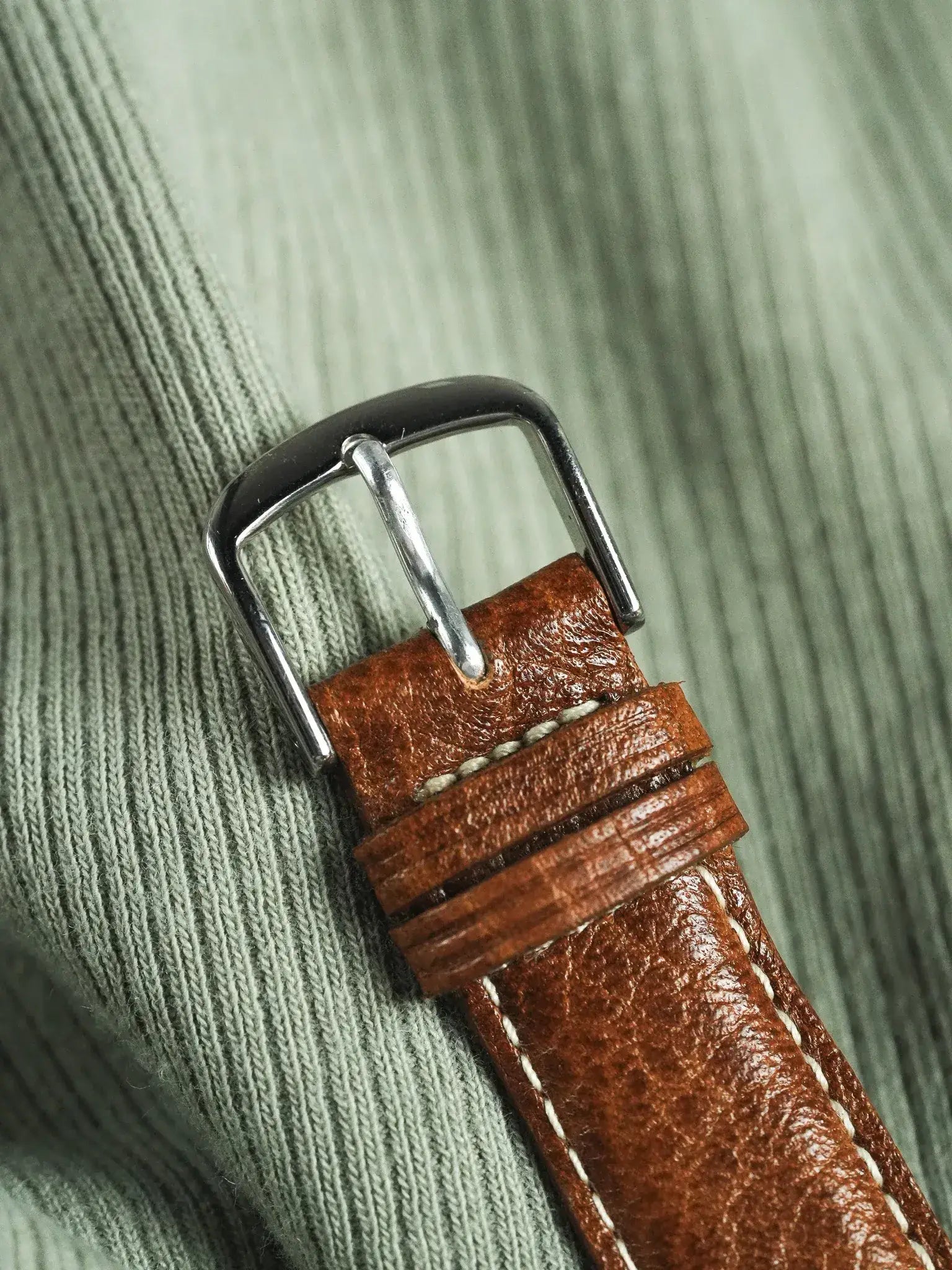 Omega - Ronde acier Patine - 1979 - Atelier Victor