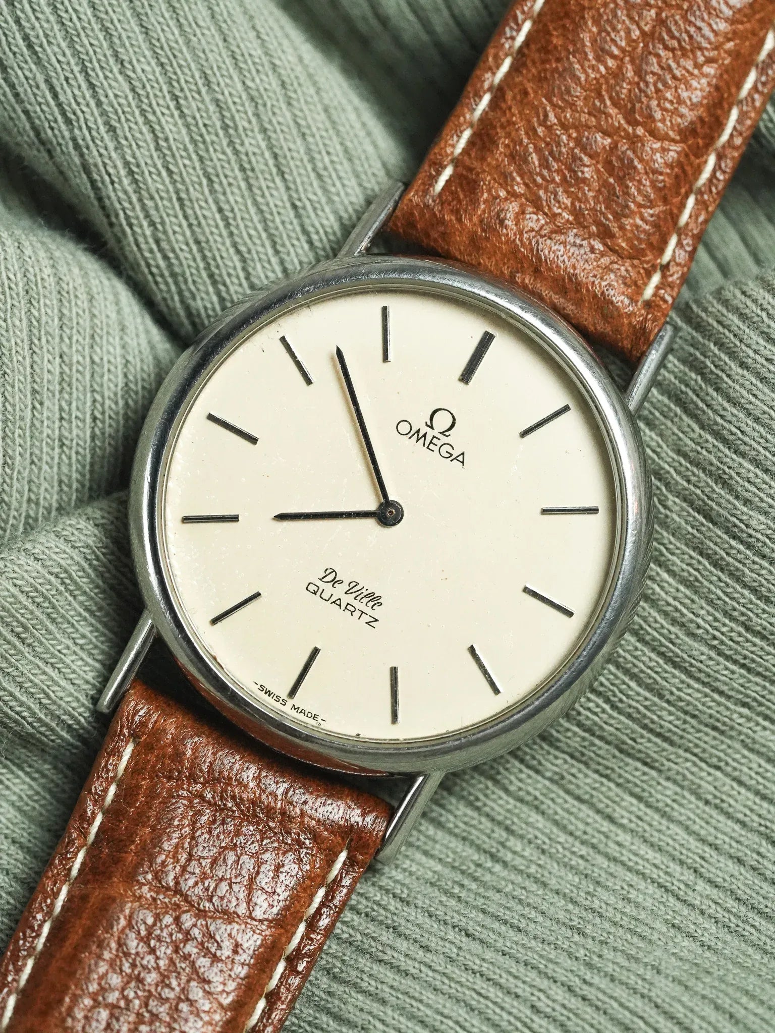 Omega - Ronde acier Patine - 1979 - Atelier Victor