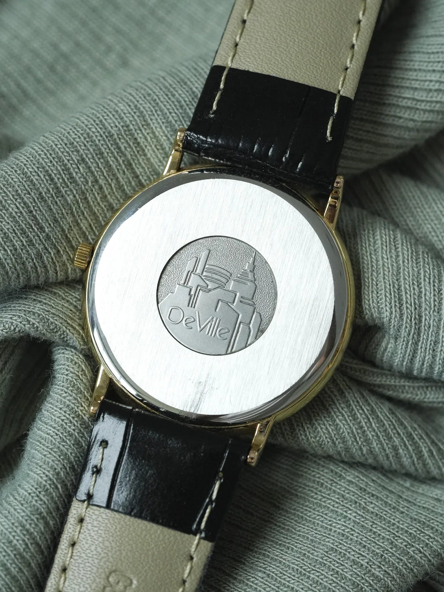 Omega - Gold Plated Round Date White Roman Dial - 1989