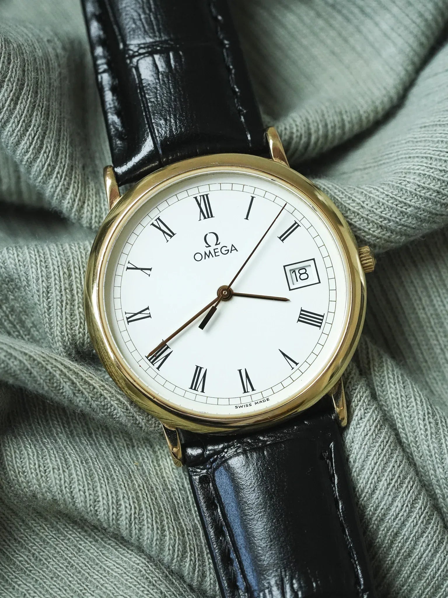 Omega - Gold Plated Round Date White Roman Dial - 1989