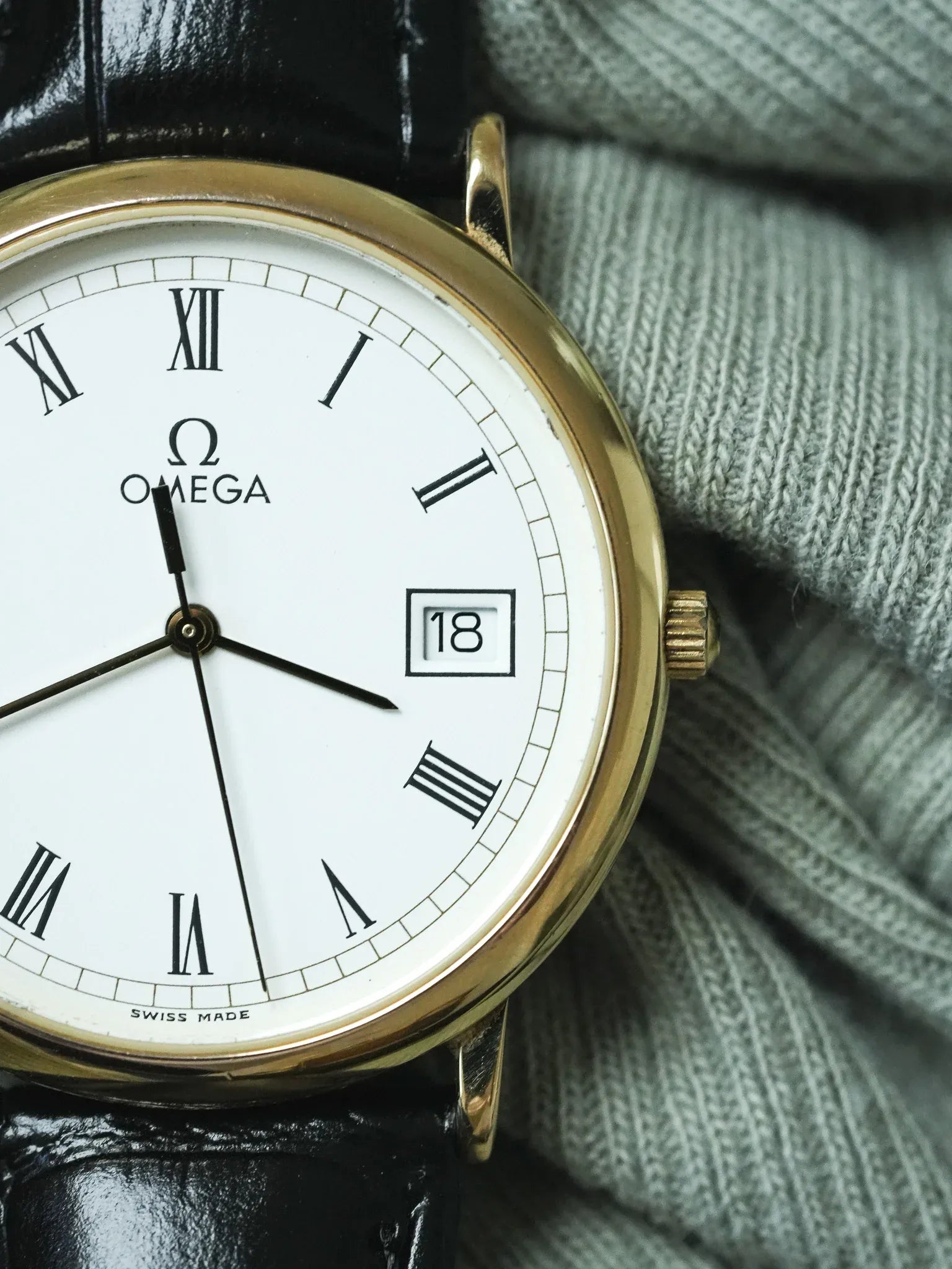 Omega - Gold Plated Round Date White Roman Dial - 1989