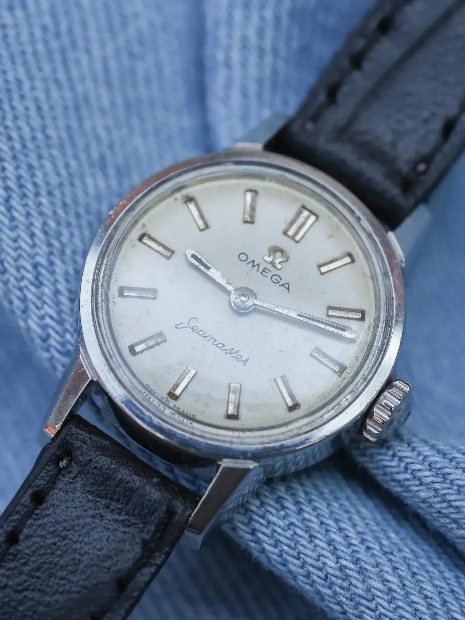 Omega - Seamaster 11074-62-SC Mini Dress Watch Acier Patine Index Baton - 1962 - Atelier Victor