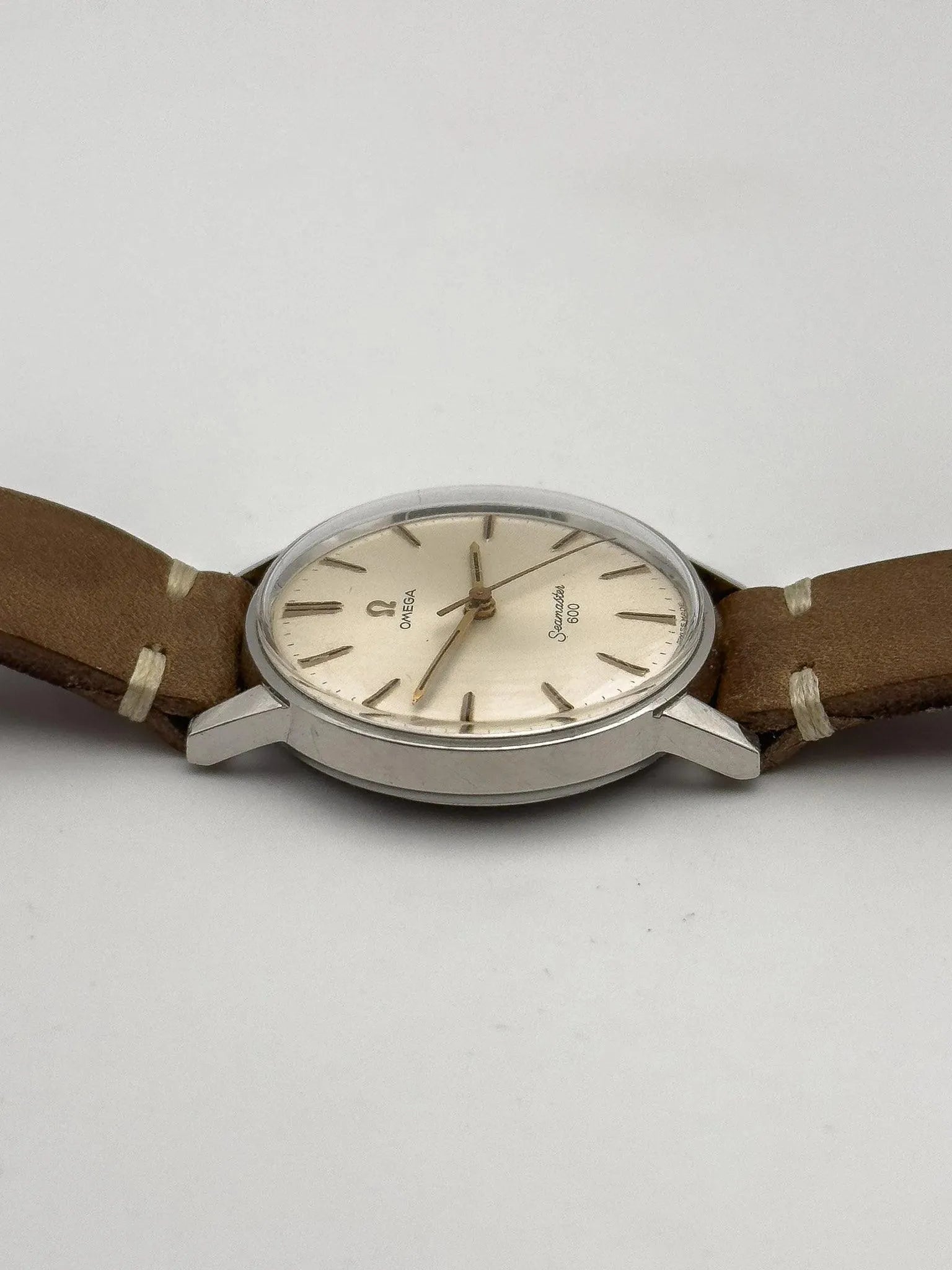 Omega - Seamaster 600 135.011 Index Or rose & onyx - Boite & Papier - 1965 - Atelier Victor Paris - Vintage Watch Shop Dubai