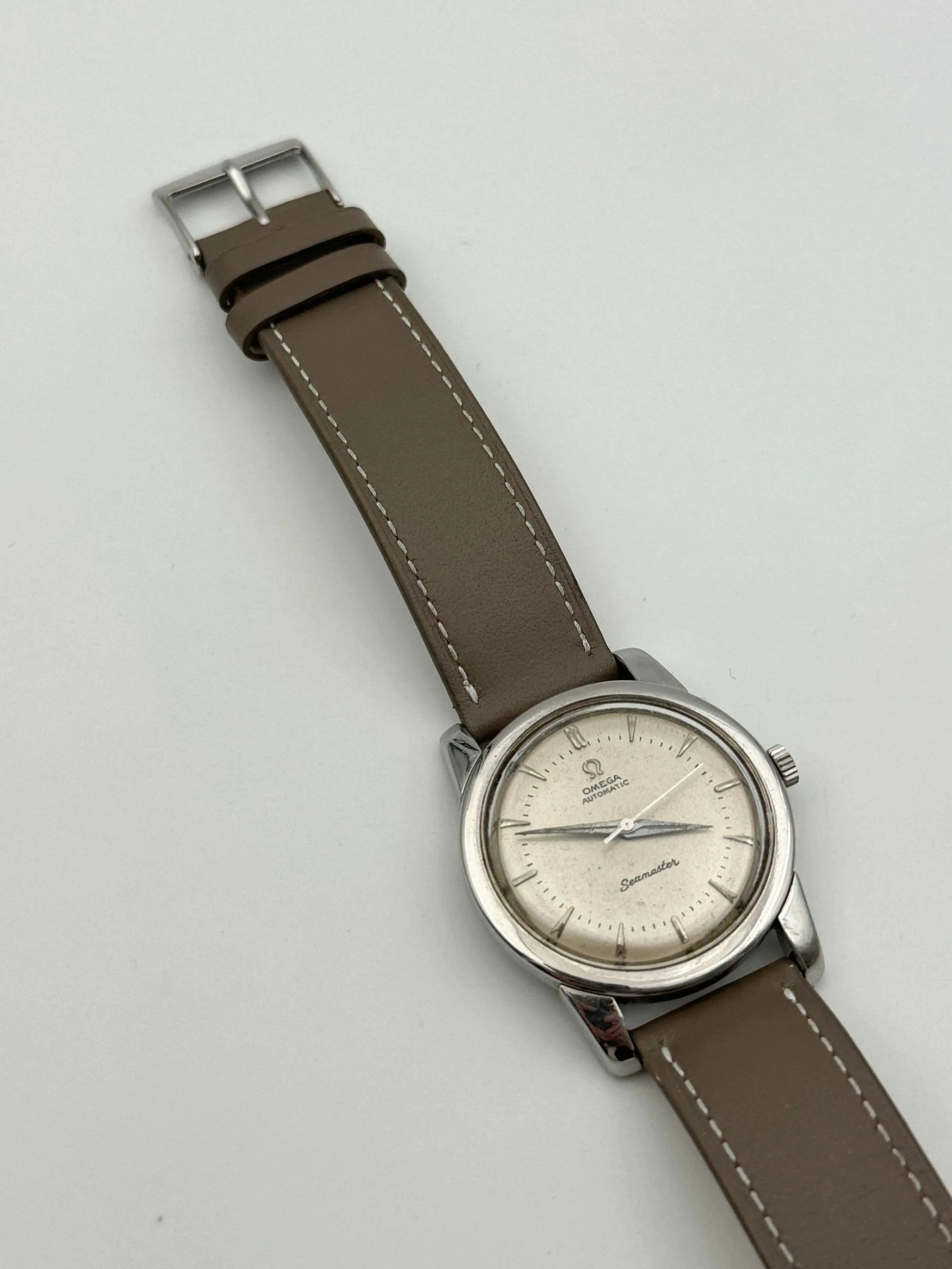 Omega - Seamaster Bumper - 1952 - Atelier Victor - Vintage Shop