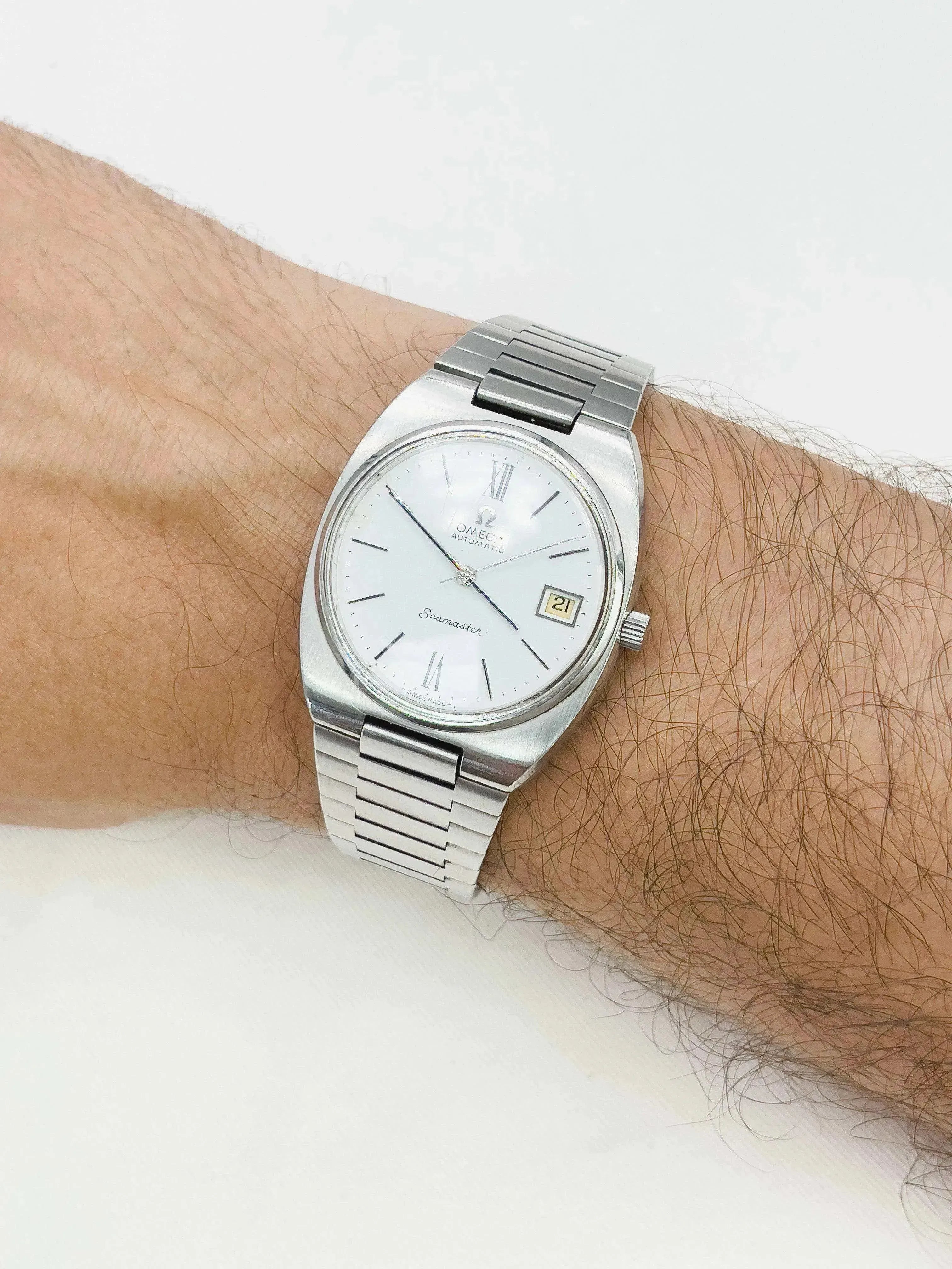 Omega - Seamaster Cadran blanc tonneau XL - 1976 - Atelier Victor
