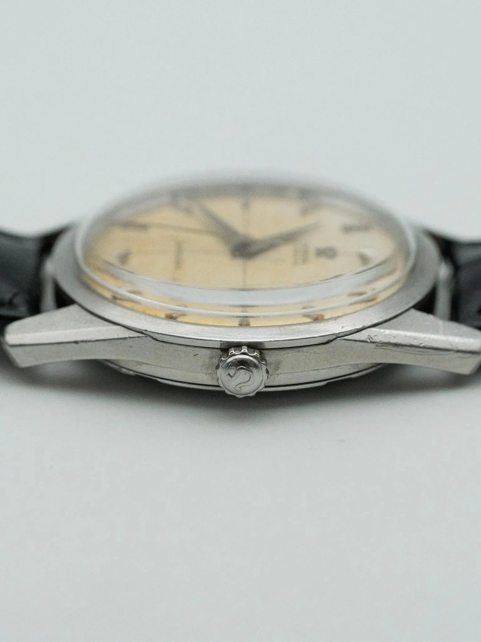 Omega - Seamaster Crosshair Patine - 1961 - Atelier Victor - Vintage Shop