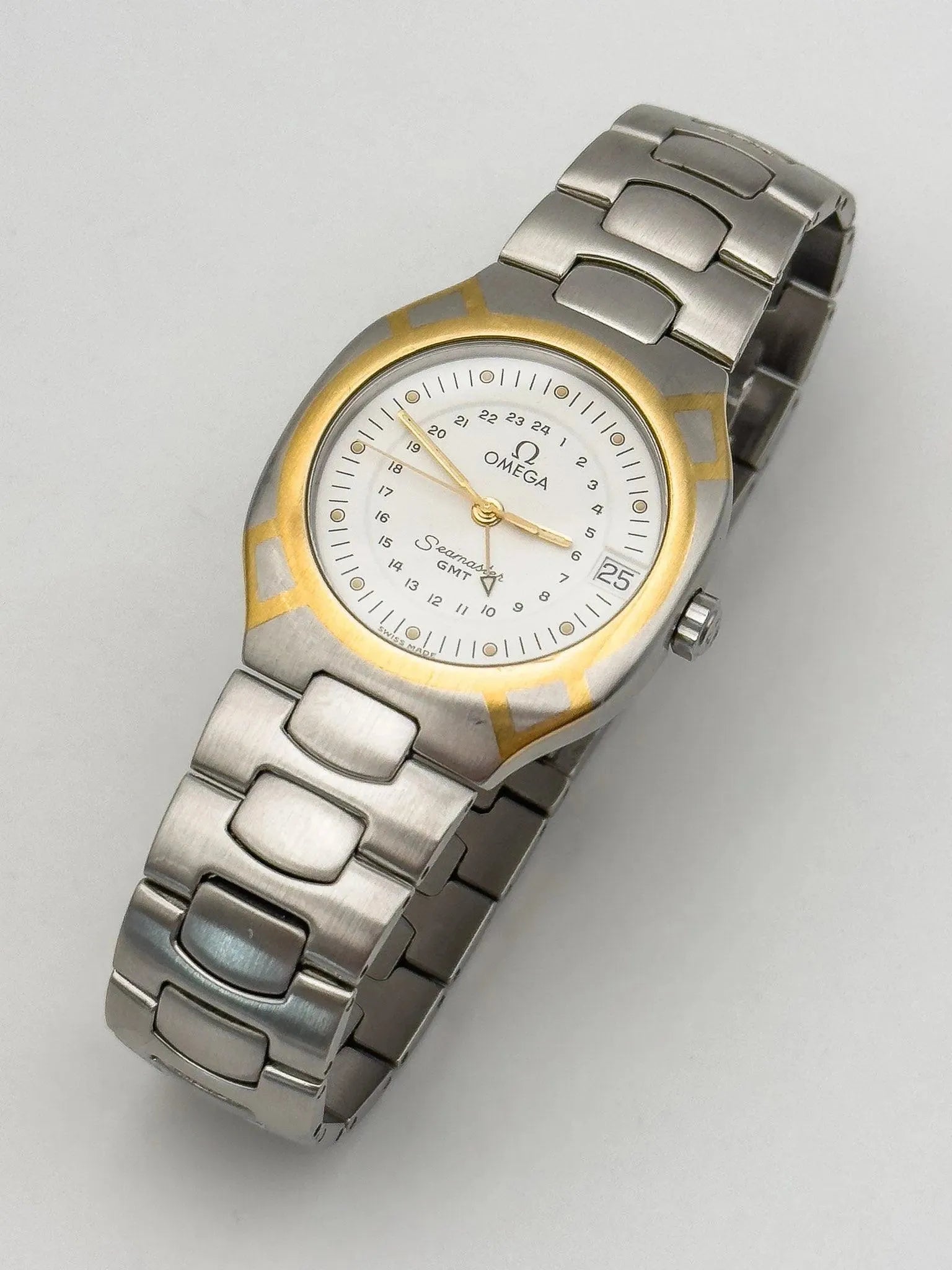 Omega - Seamaster GMT Polaris - 1986 - Atelier Victor Paris - Vintage Watch Shop Dubai