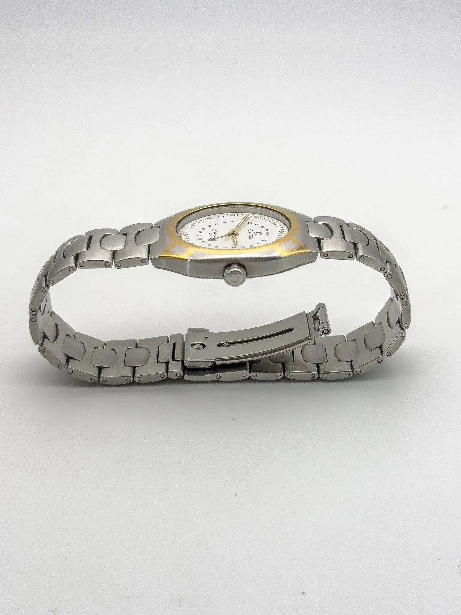 Omega - Seamaster GMT Polaris - 1986 - Atelier Victor Paris - Vintage Watch Shop Dubai