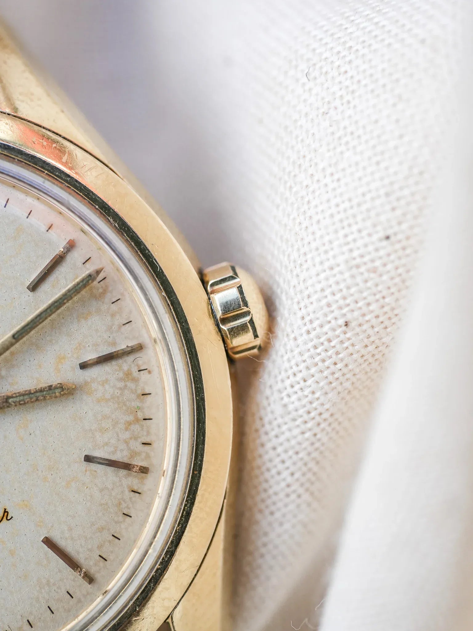 Omega - Seamaster Index Or Patine Creme - 1956 - Atelier Victor - Vintage Shop