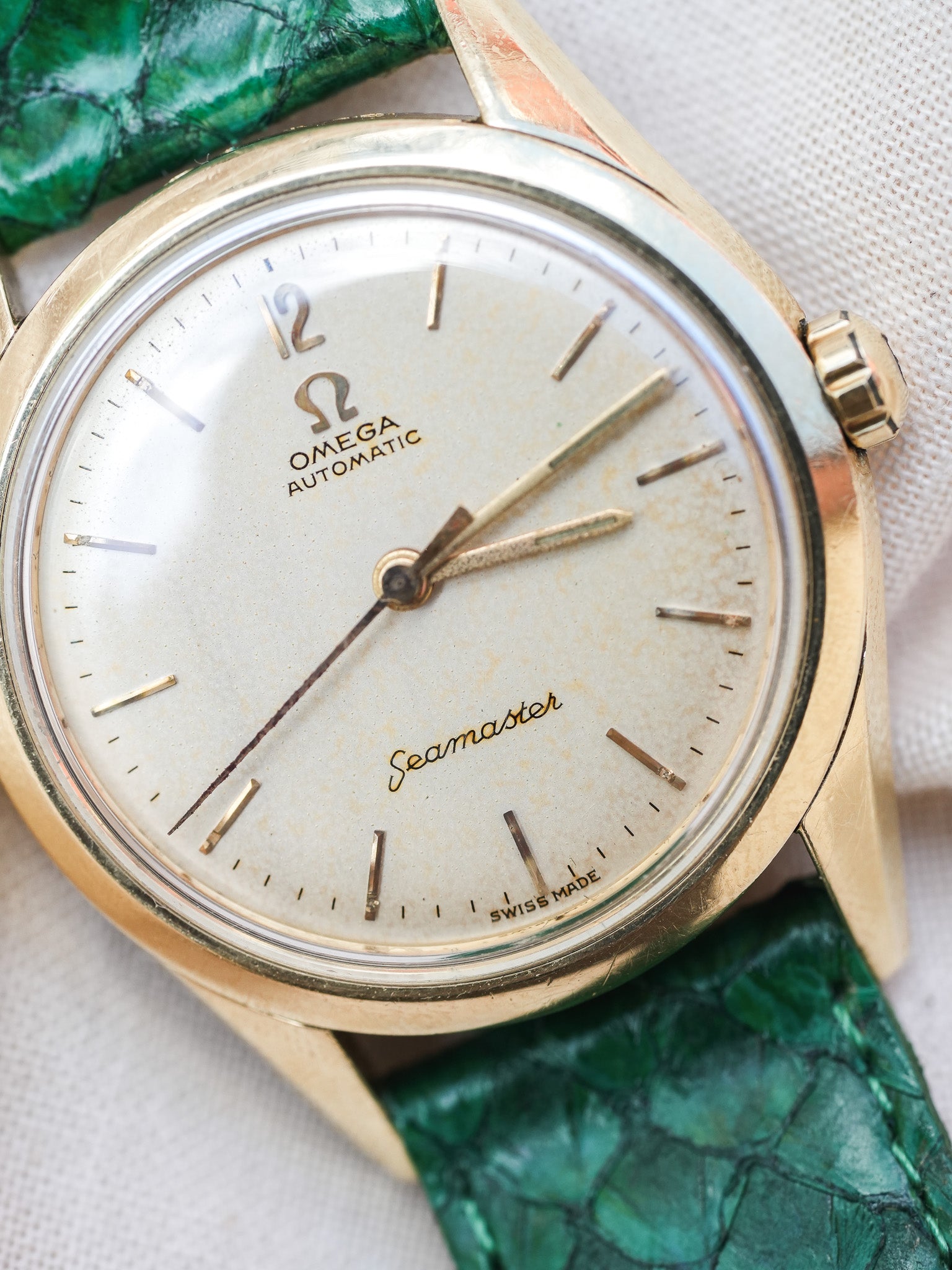 Omega - Seamaster Index Or Patine Creme - 1956 - Atelier Victor - Vintage Shop