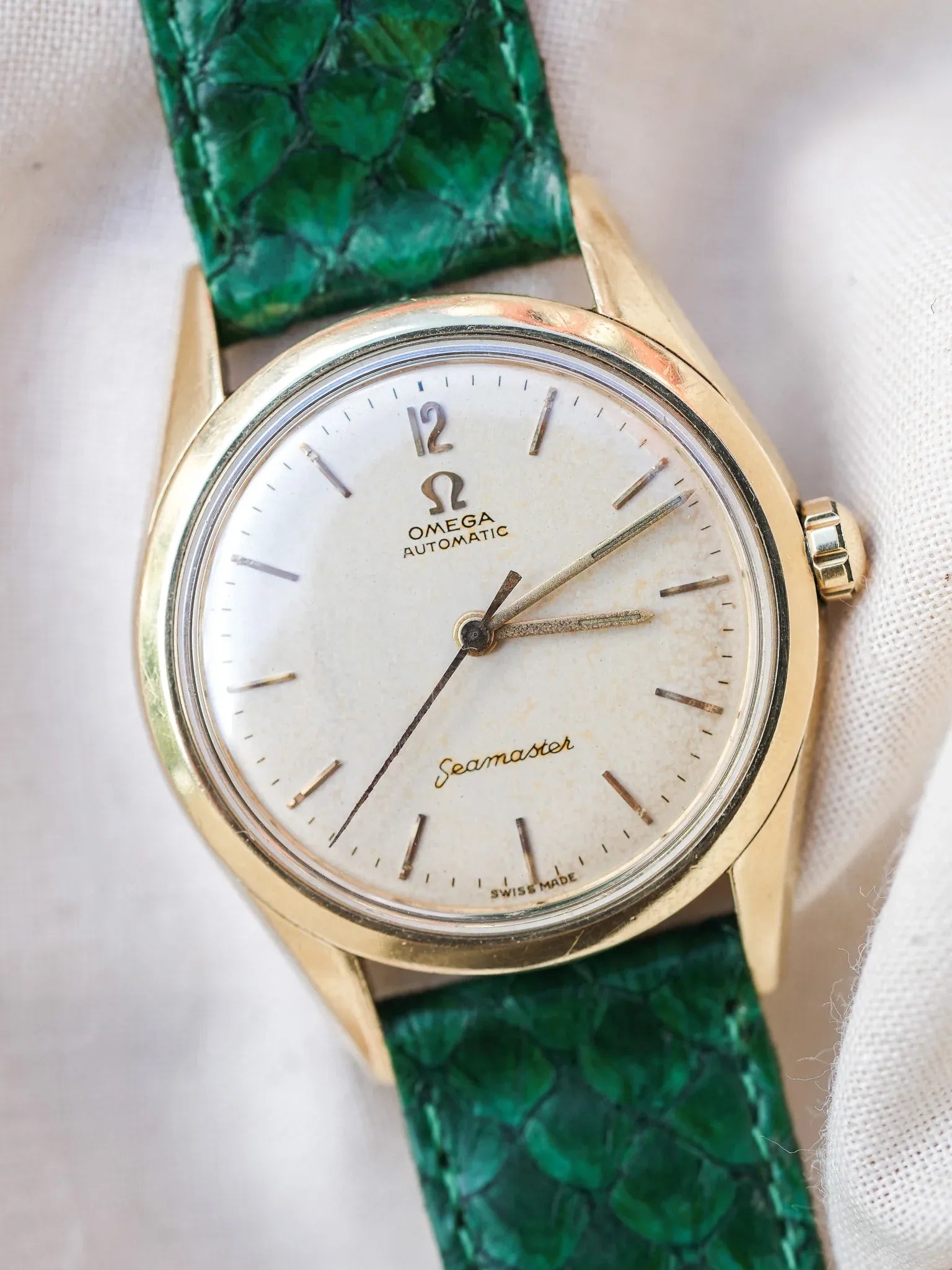 Omega - Seamaster Index Or Patine Creme - 1956 - Atelier Victor - Vintage Shop