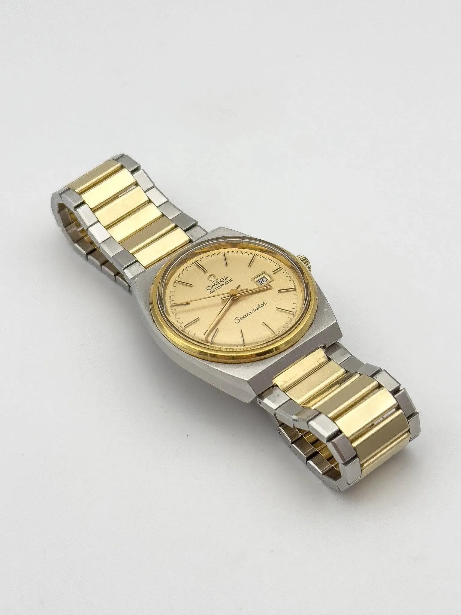 Omega - Seamaster Steel & Gold - 1974 - Atelier Victor Paris - Vintage Watch Shop Dubai