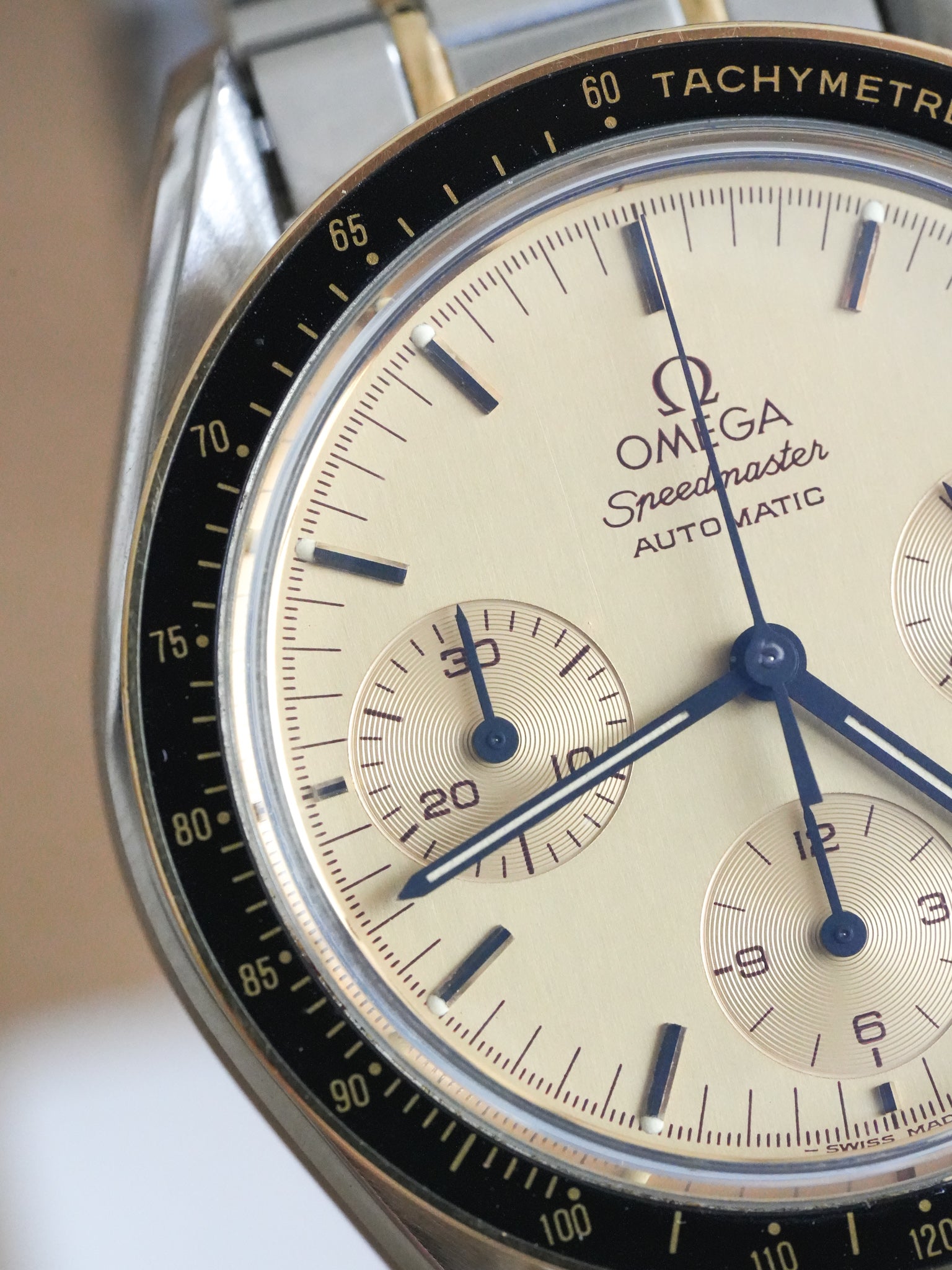 Omega - Speedmaster Reduced 175.0032 Acier Or Cadran Or - 1989 - Atelier Victor Paris - Vintage Watch Shop Dubai